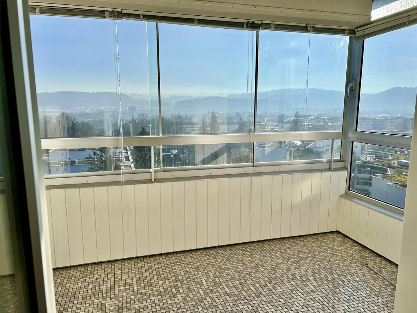 Helle Wohnung mit traumhaftem Ausblick - Foto 11 von 12