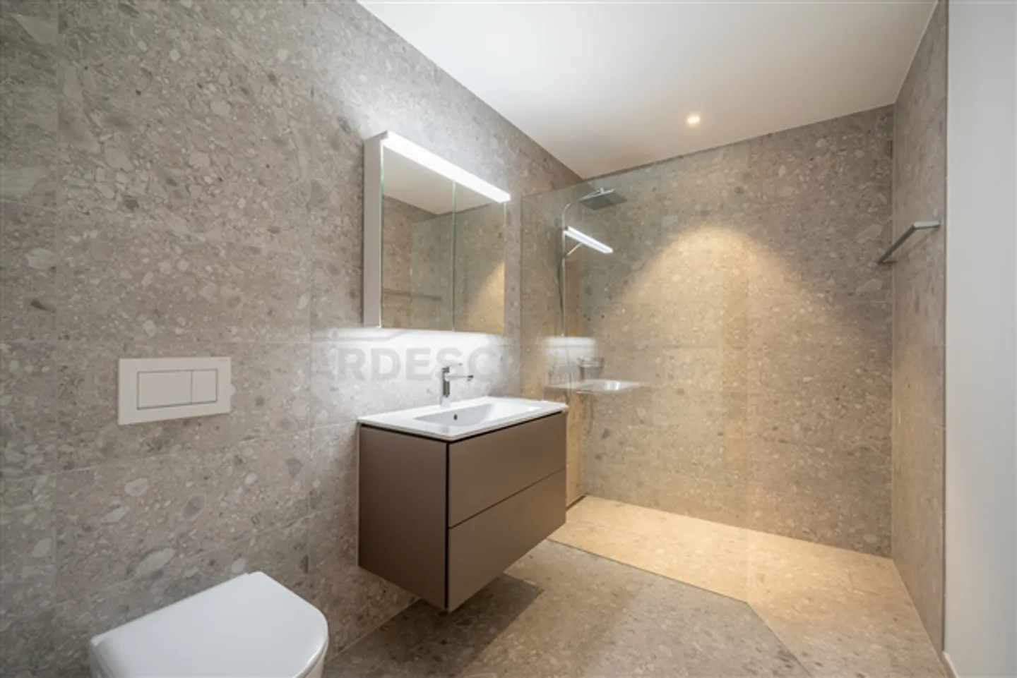 Gallery Living Dream! - Photo 4 of 5