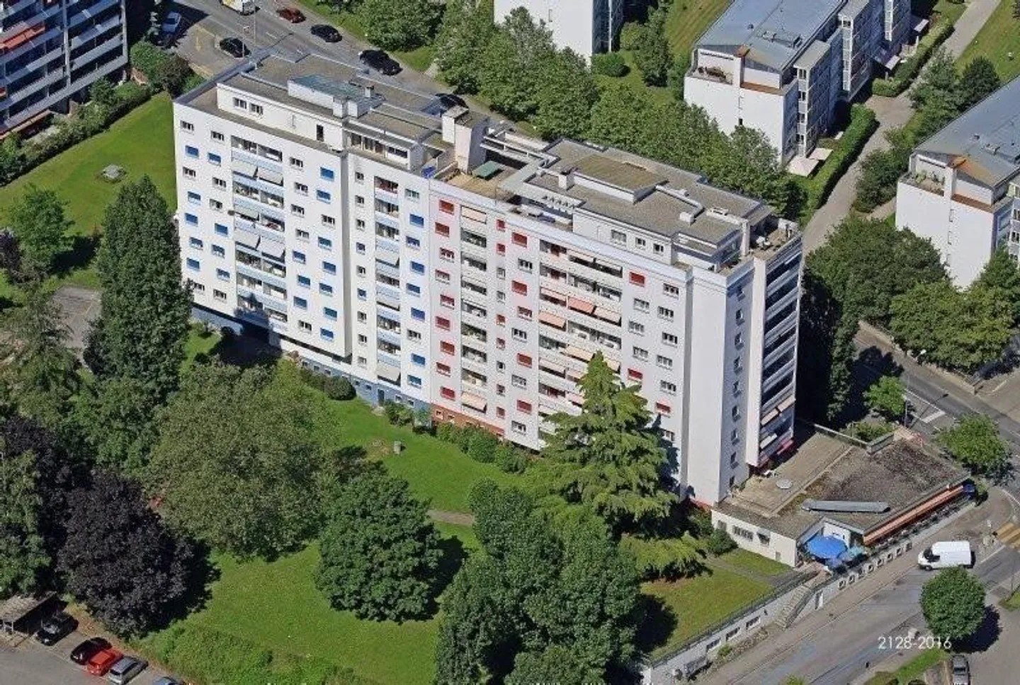 Einzelzimmer in der Nähe aller Annehmlichkeiten - Foto 1 von 2