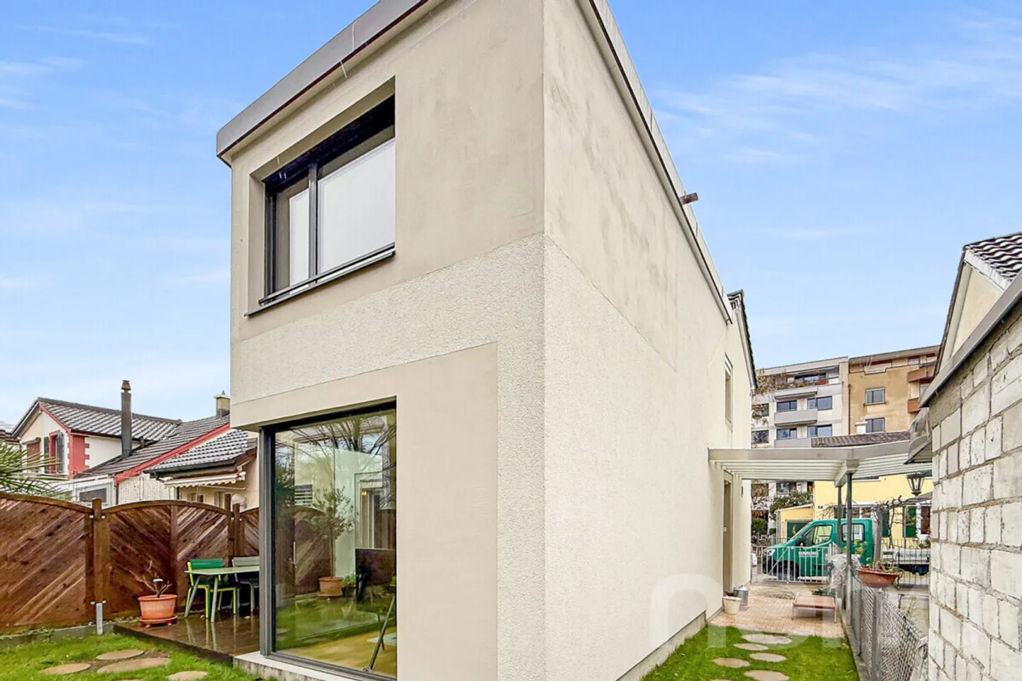 Casa a schiera ristrutturata con stile e ampliamento moderno - Foto 12 di 12