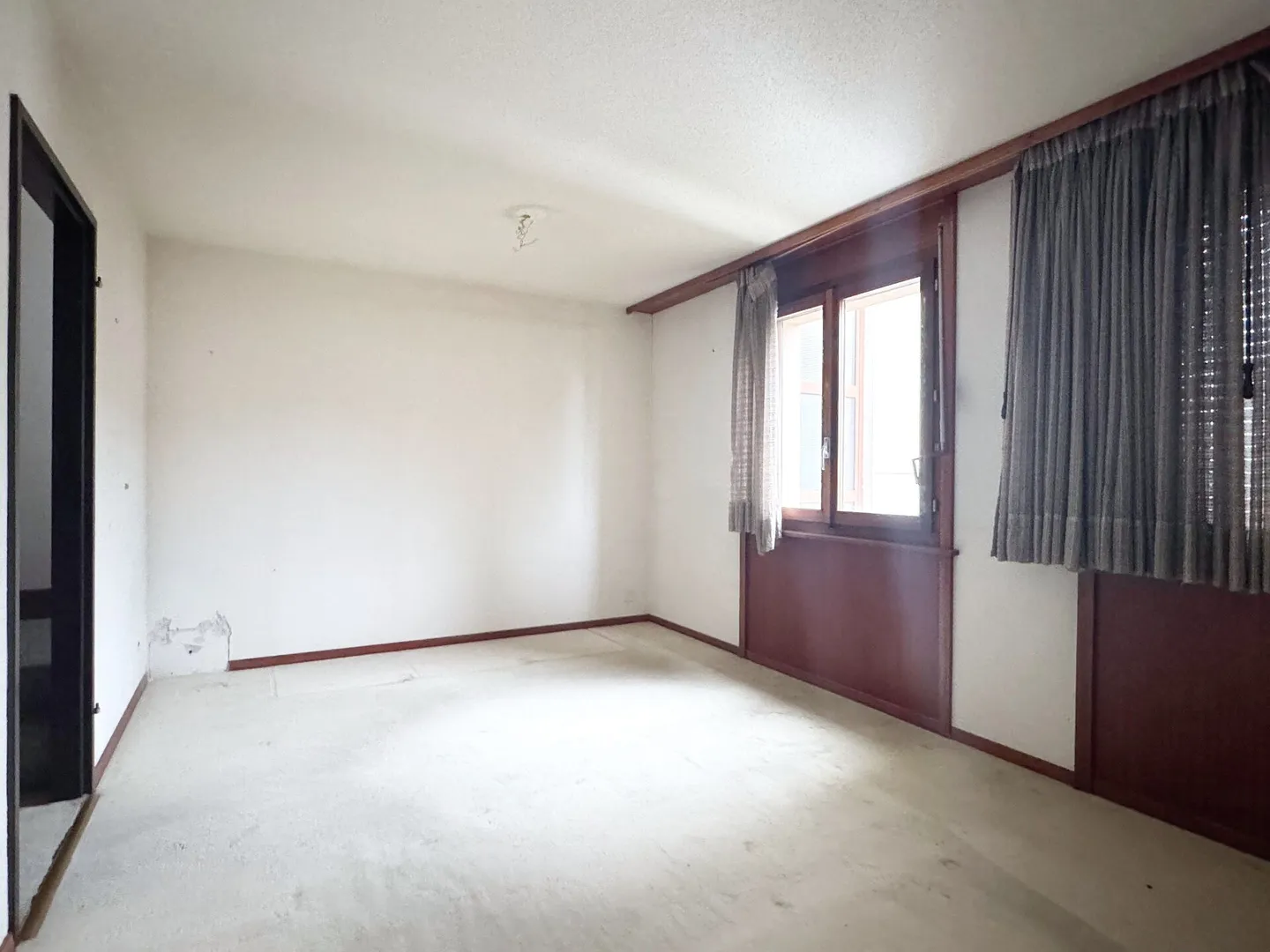 Triplex de 180 m2 à rénover à Nyon - Foto 6 di 14