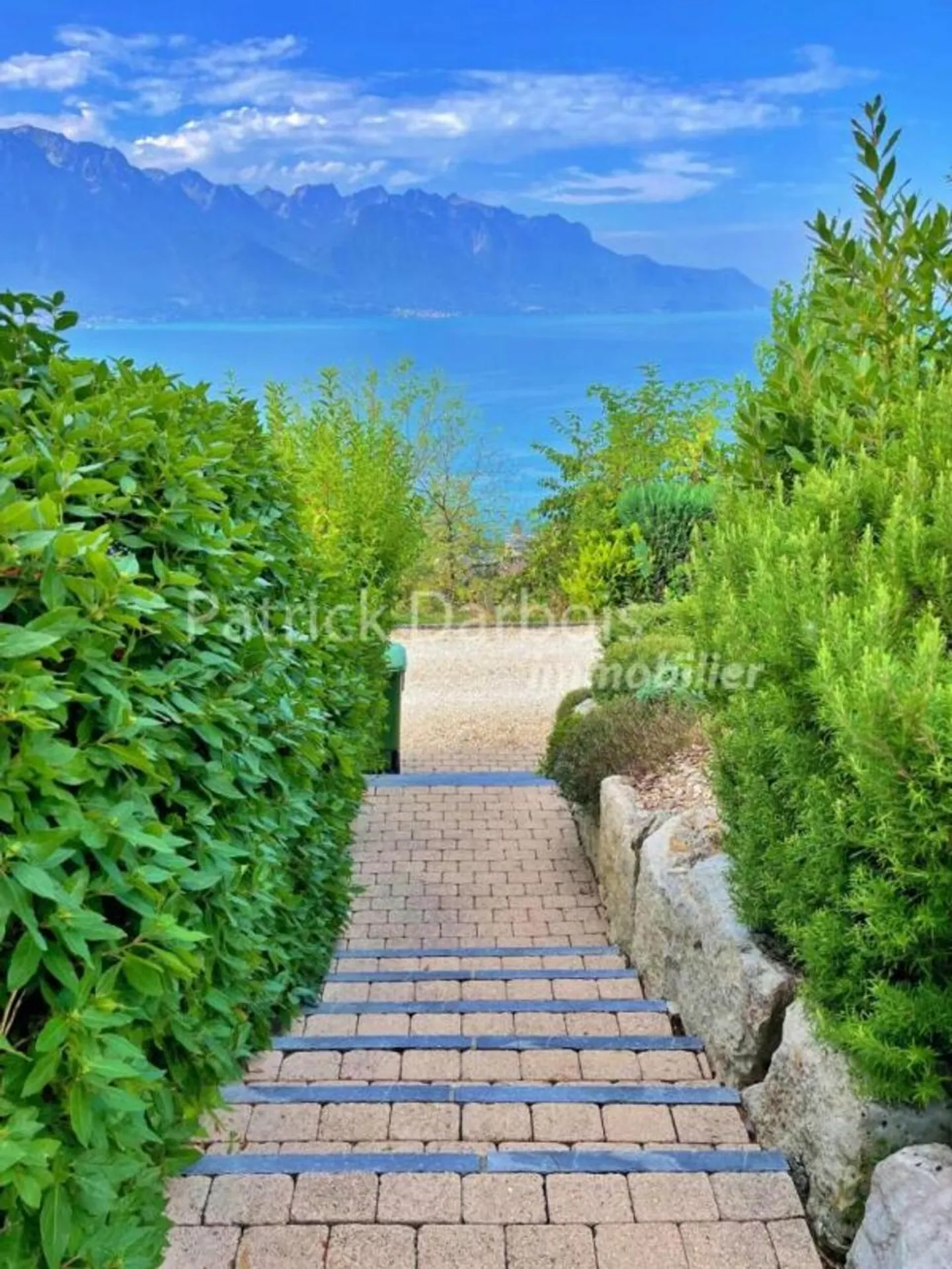 Villa indipendente di 5.5 locali a Chernex - Foto 4 di 13