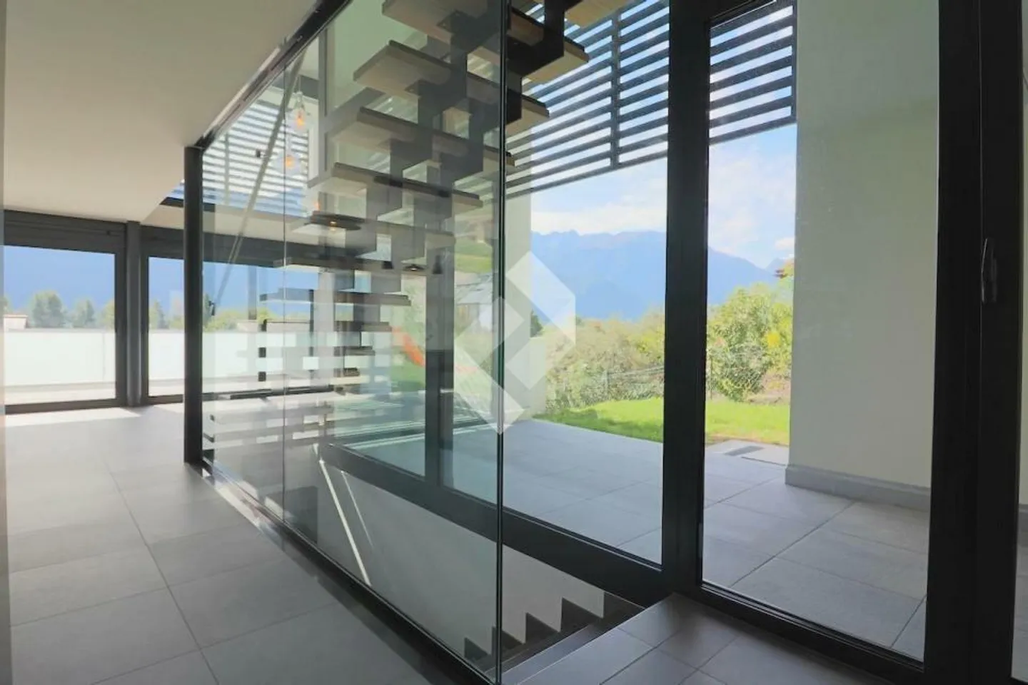 MINERGIE con un'architettura eccezionale! - Foto 6 di 13