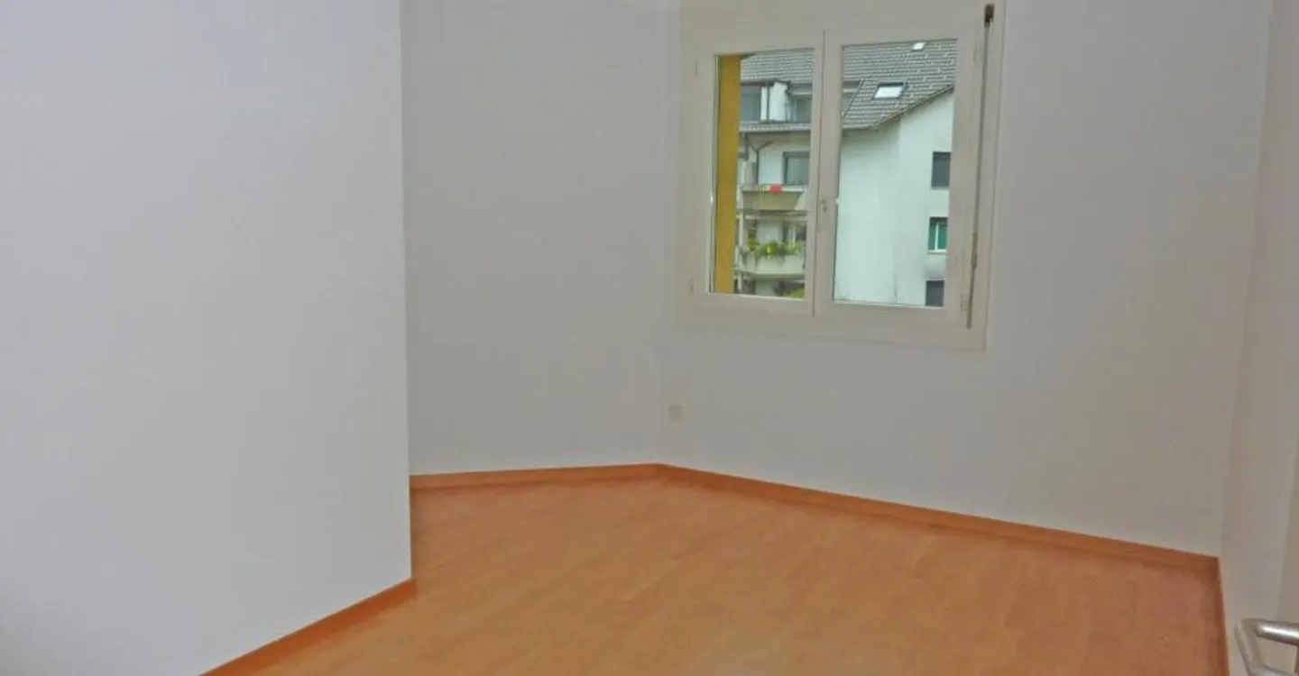 Gemütliche 4-Zimmerwohnung in Kloten - Foto 7 von 8