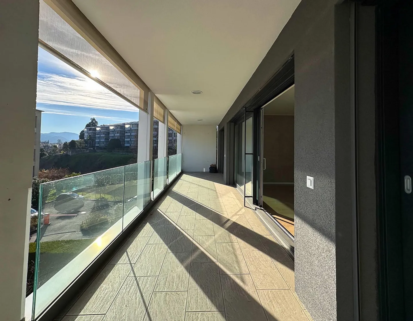 High-End Residence - Photo 3 of 13