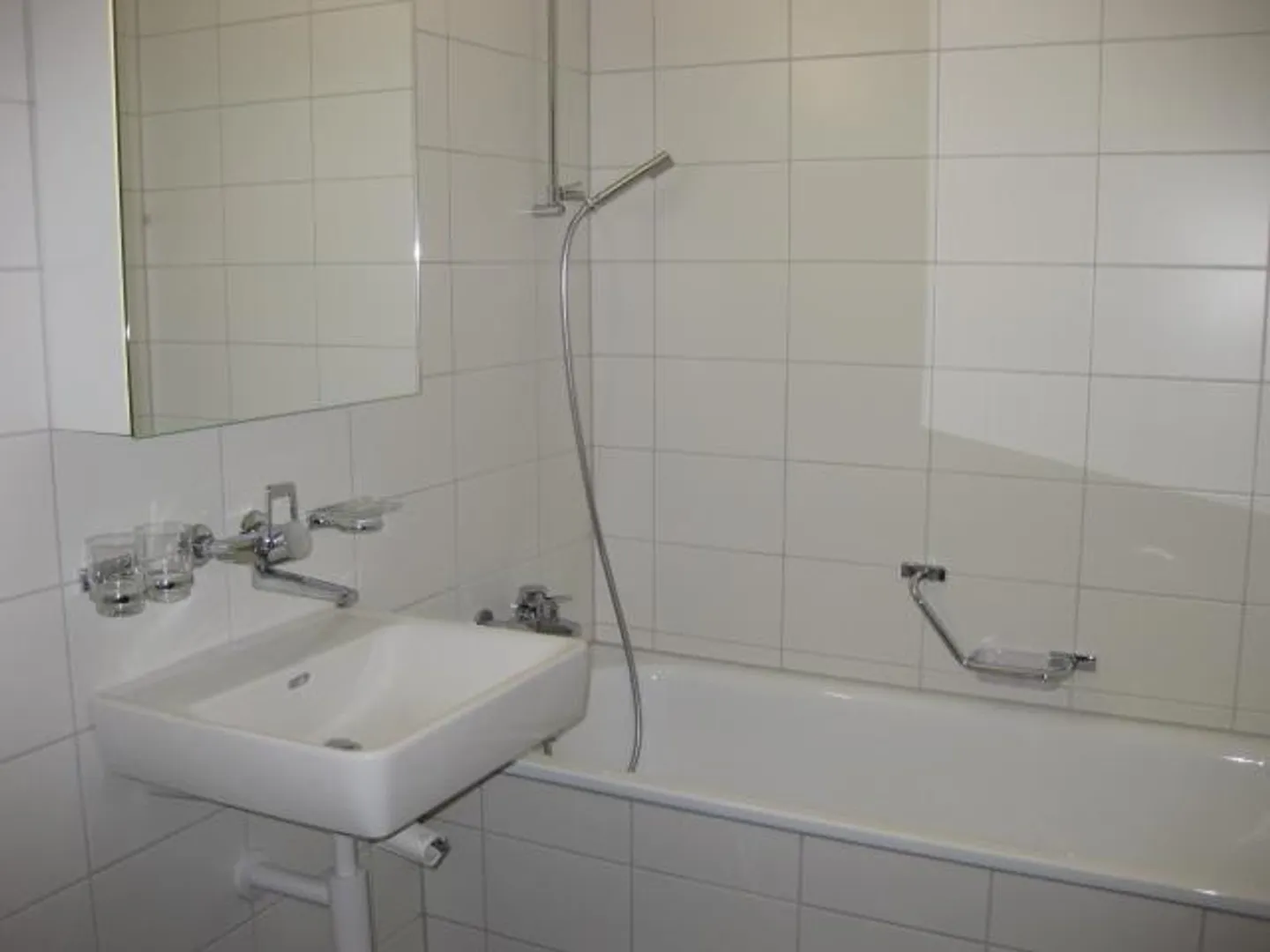 Appartement à louer - Photo 2 sur 2