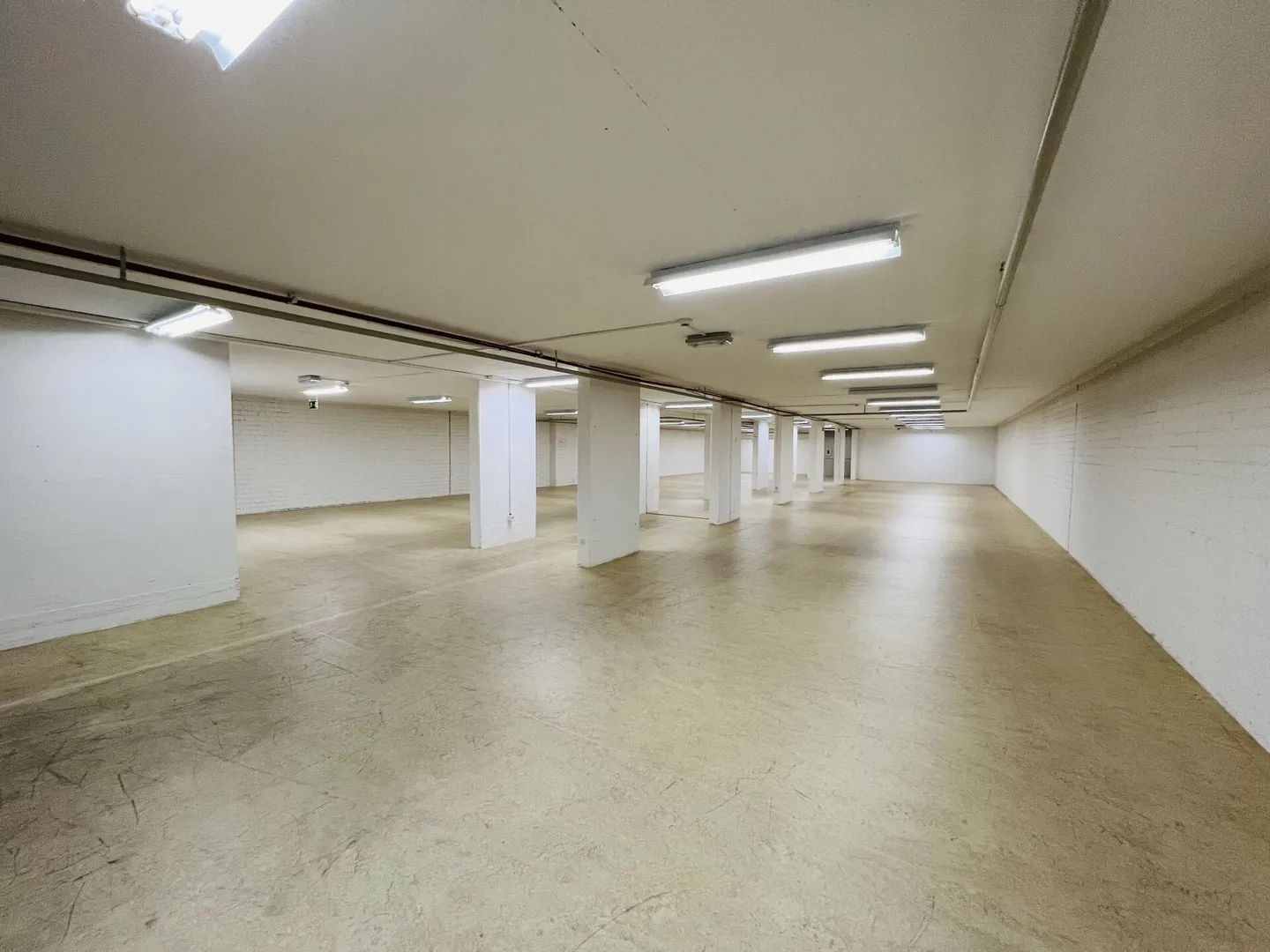 Space for Your Ideas - 72m² creatively usable - Photo 2 of 3
