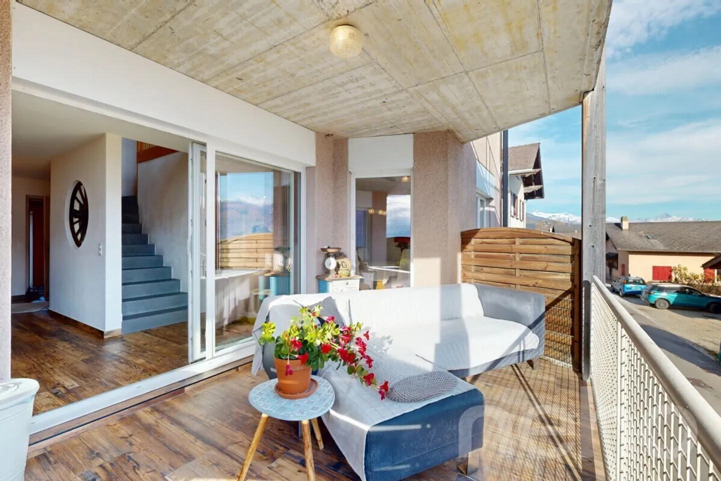 Semi-Detached House in Savièse with Panoramic View and Adjoining Studio - Photo 3 of 12