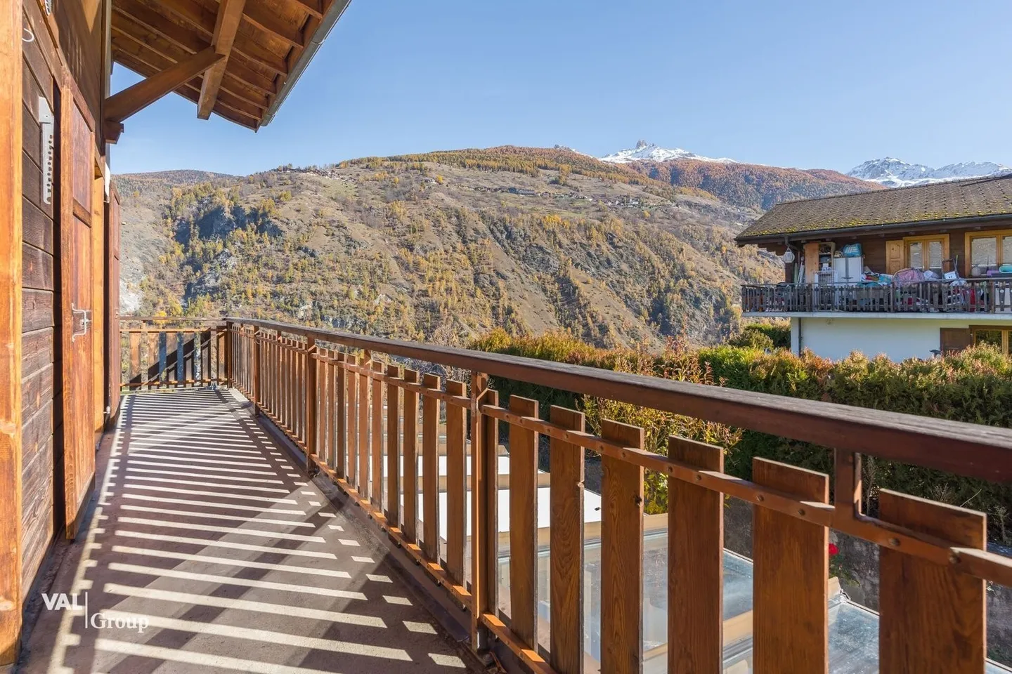 Authenticité et douceur de vivre au coeur d'Euseigne pour cet appartement 6.5 pièces - Photo 4 sur 13