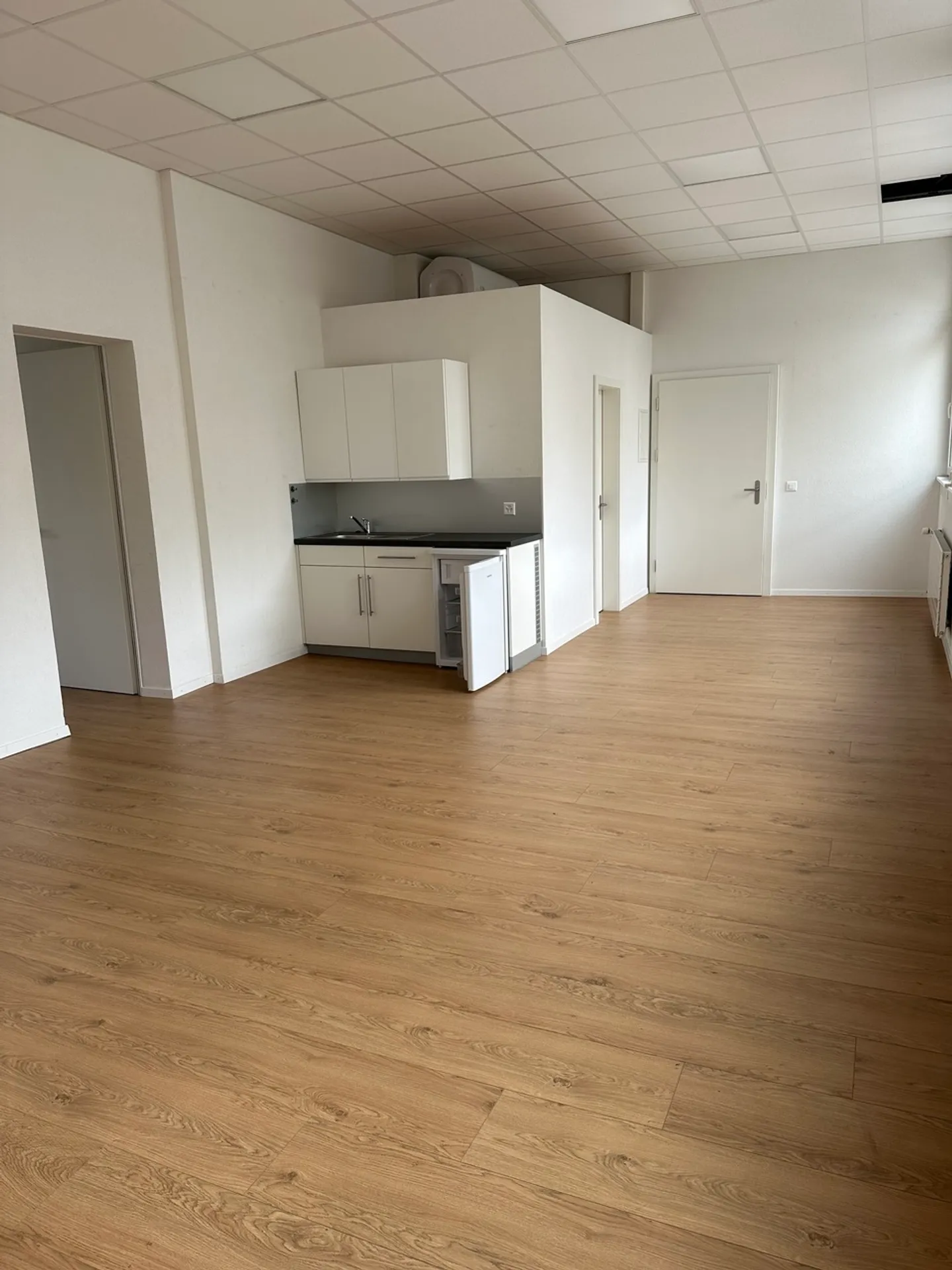 Attività Commerciale Locale - Foto 3 di 9