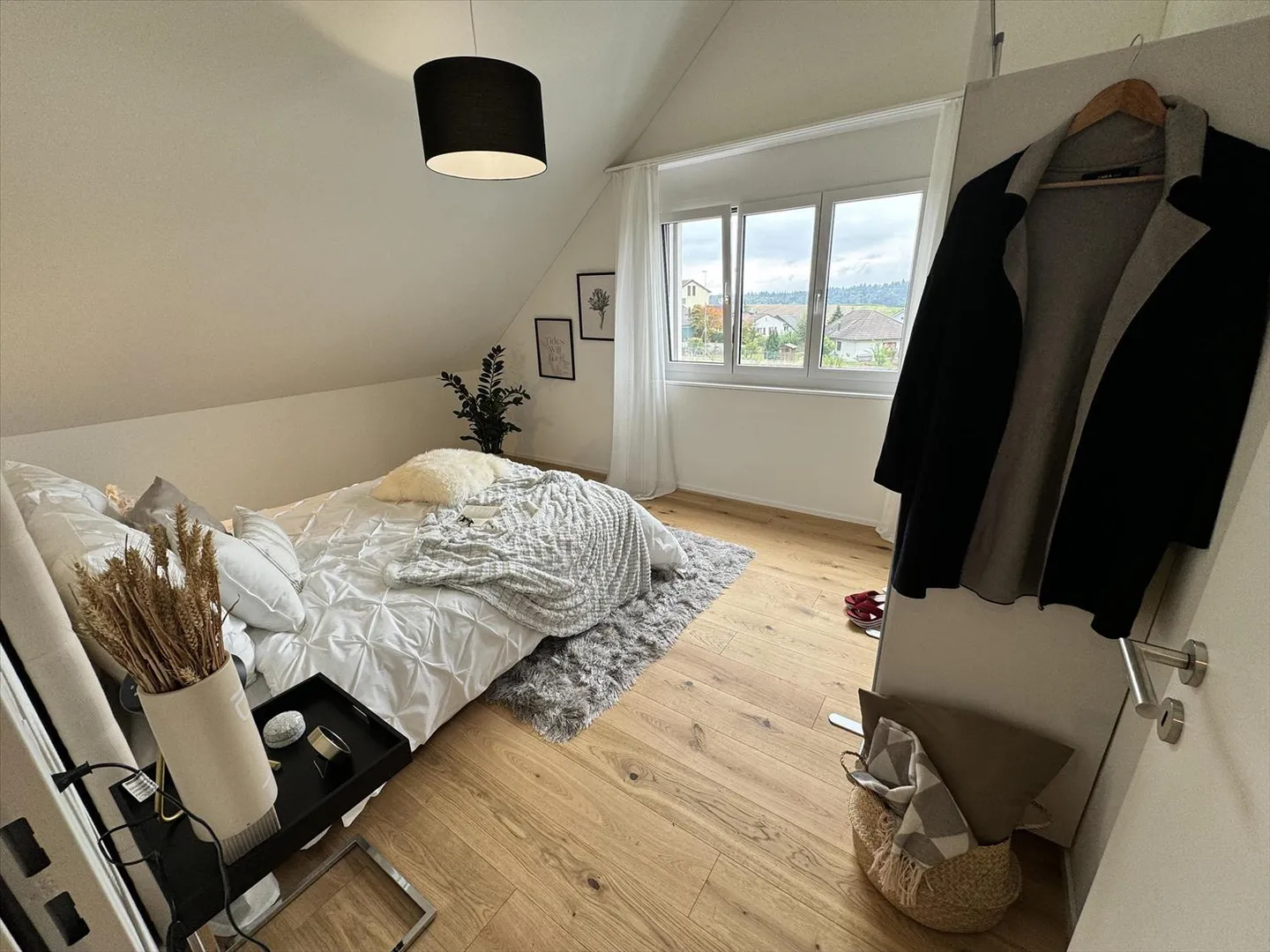 Apartment for rent - Photo 6 of 8