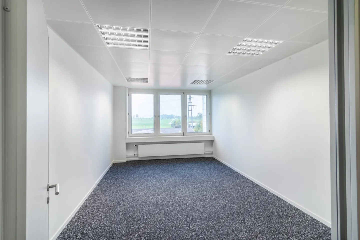 Bureaux lumineux à Erlenstrasse 4, 6343 Rotkreuz - Photo 4 sur 12