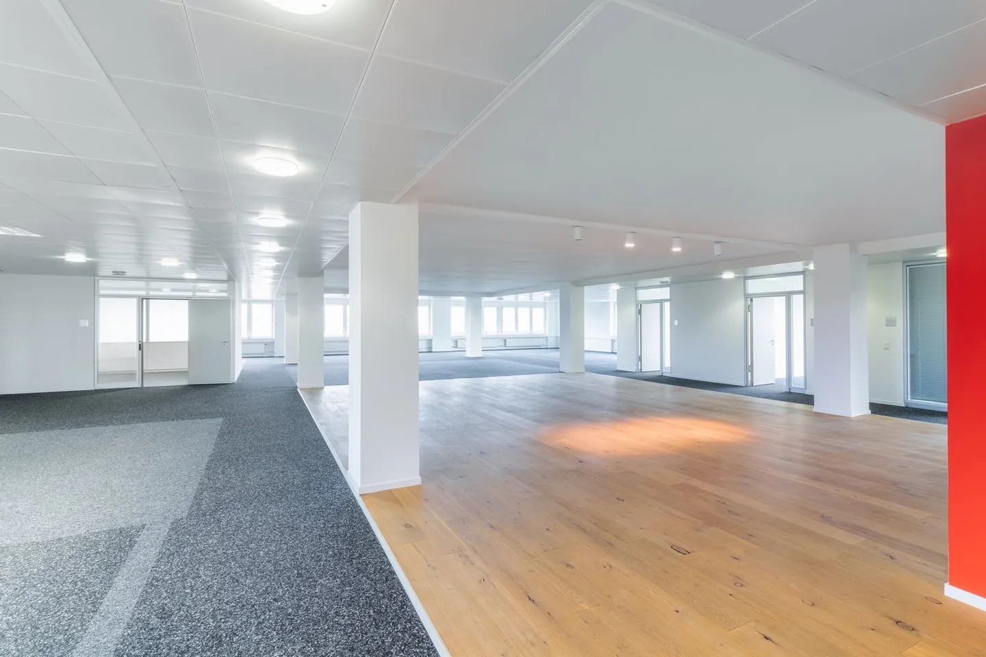 Bureaux lumineux à Erlenstrasse 4, 6343 Rotkreuz - Photo 5 sur 12