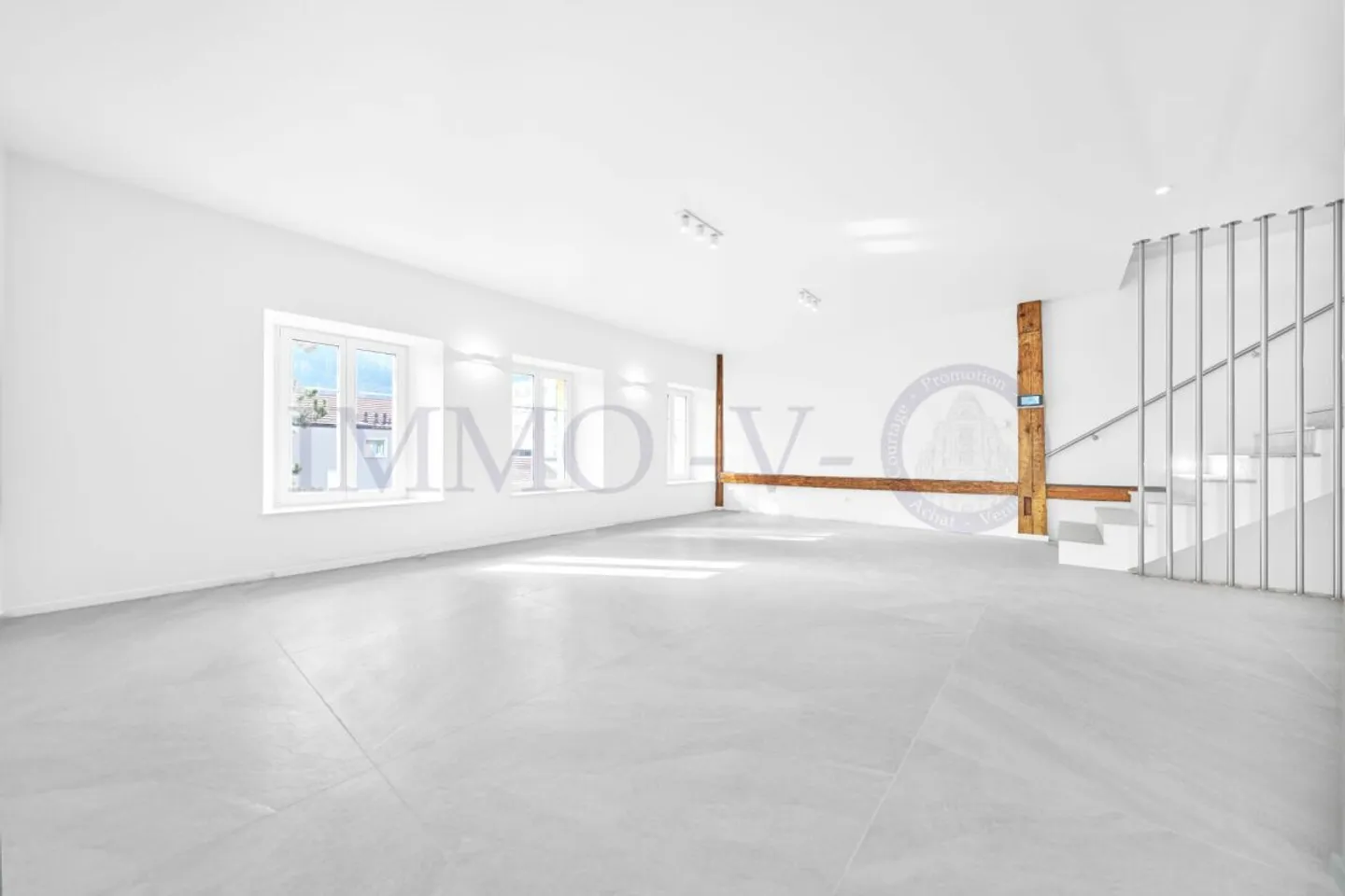 Renovierte Immobilie mit idealer Lage - Foto 1 von 9