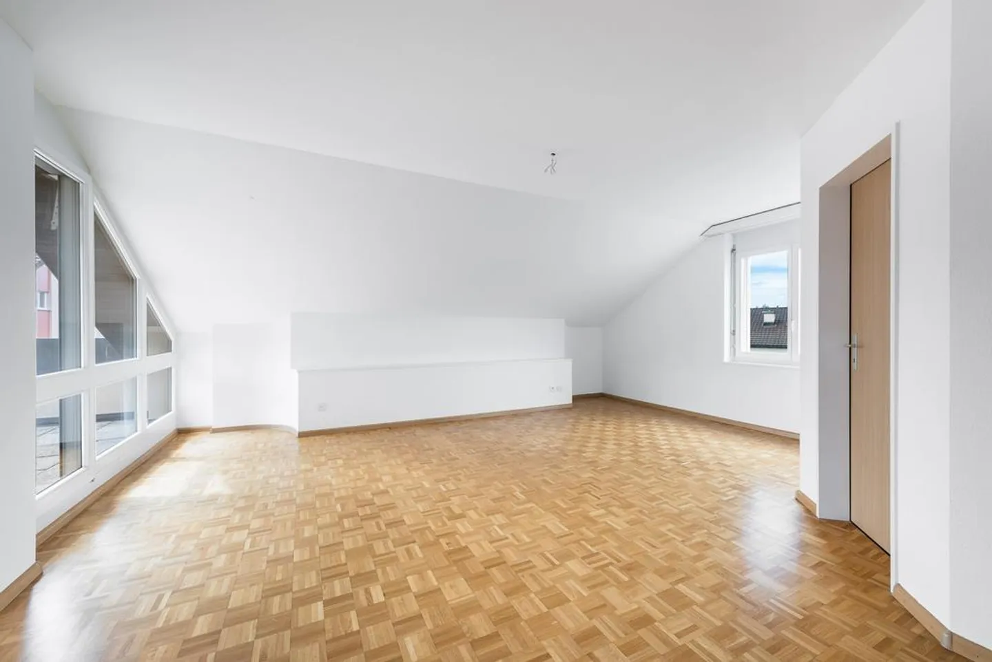 Appartamento adatto alle famiglie - 1 mese di affitto gratuito! - Foto 5 di 9