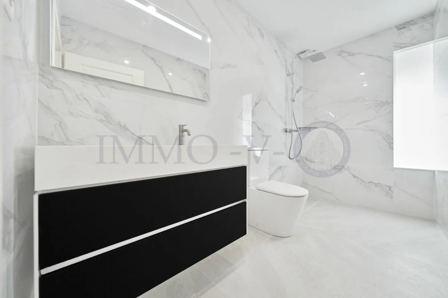 Renovierte Immobilie mit idealer Lage - Foto 9 von 9