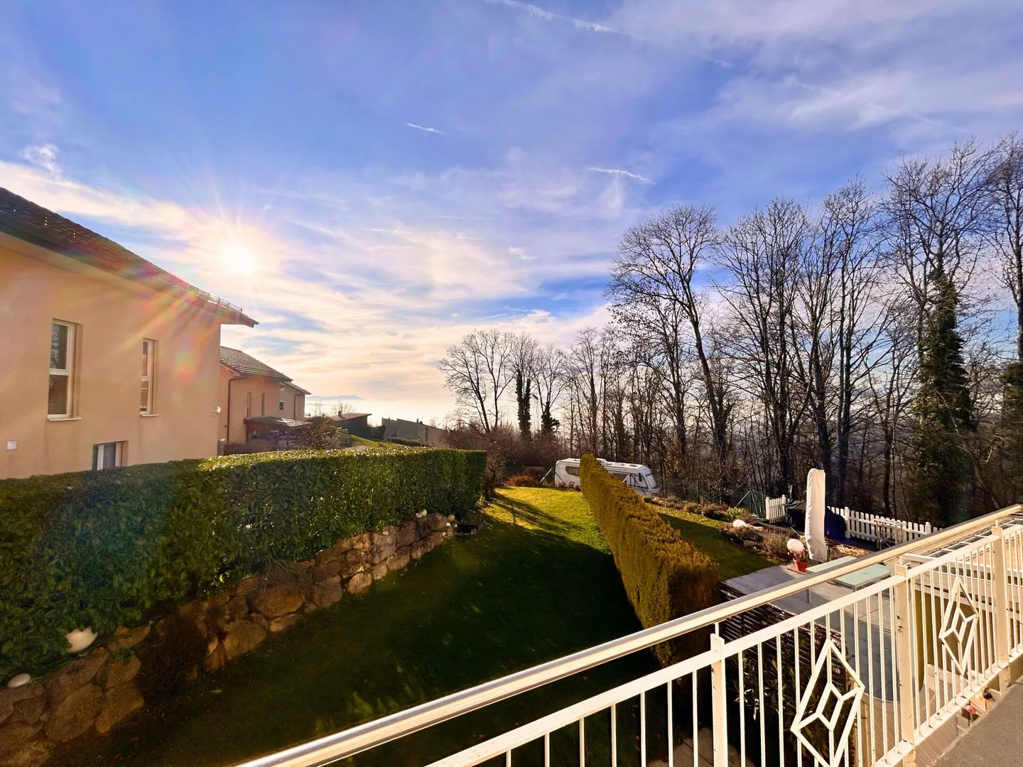 Charming Semi-Detached Villa - Photo 5 of 11