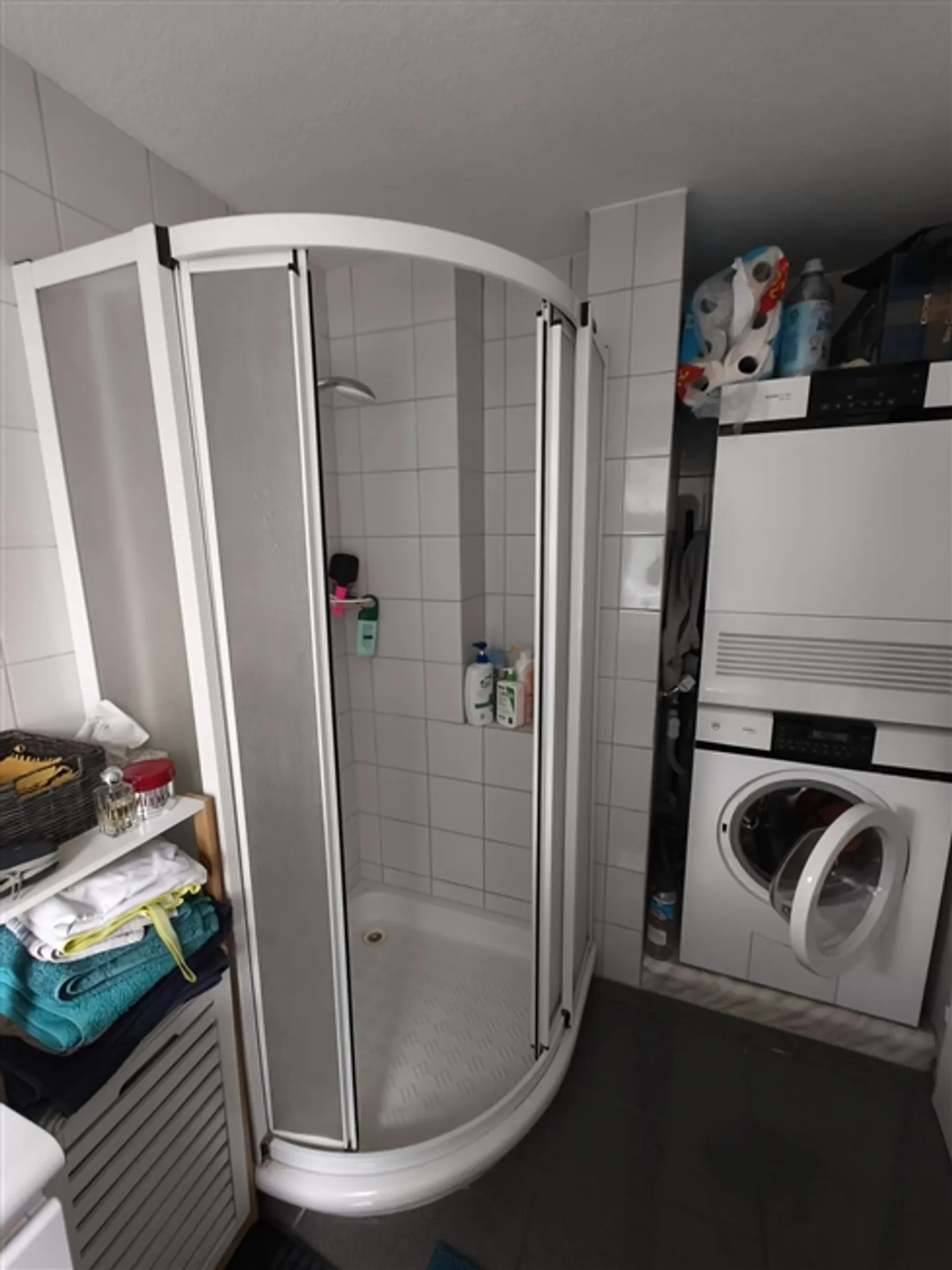 «2 ZI-WOHNUNG IN ZÜRICH - KREIS 10 HÖNGG, MÖBLIERT, TEMPORÄR» - Foto 7 von 7