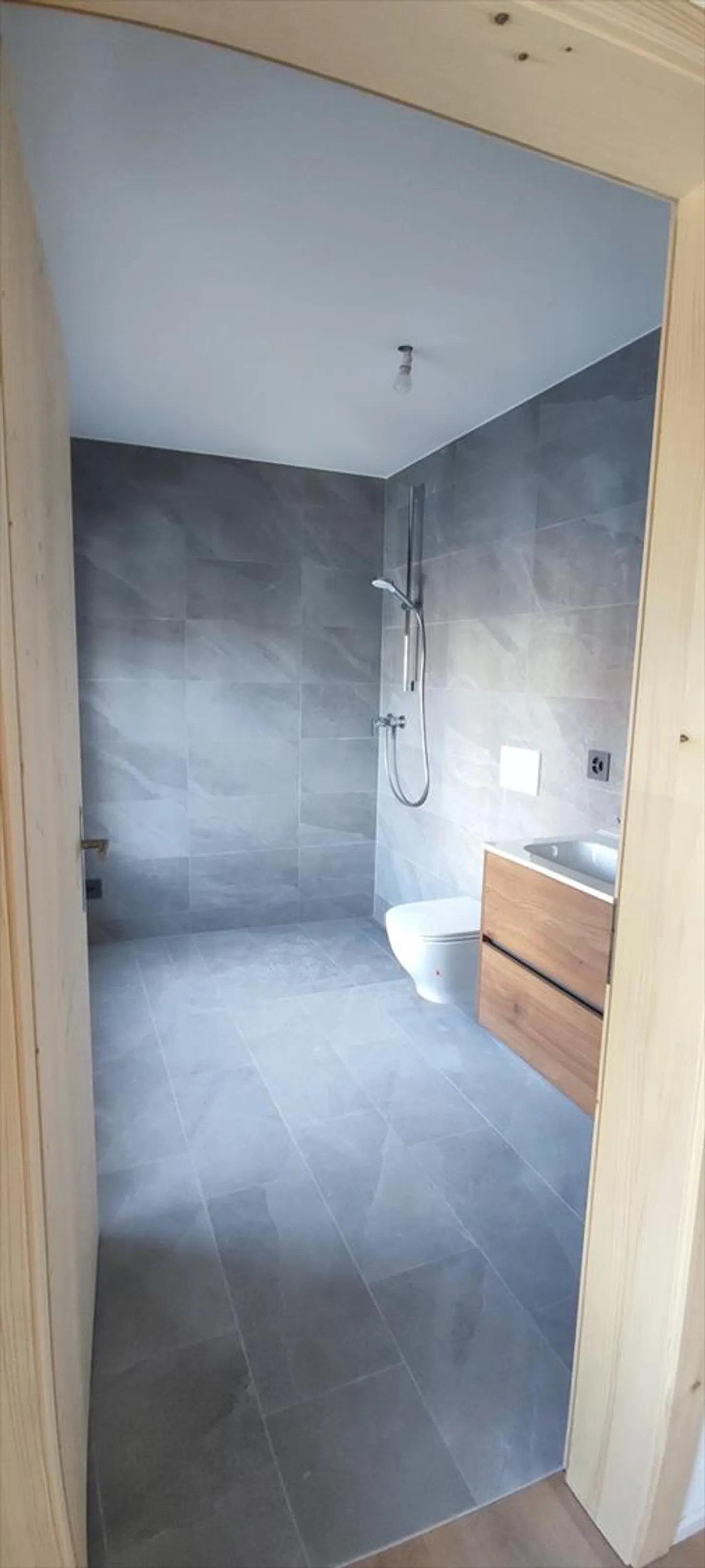 3,5-Zimmer-Wohnung - Foto 8 von 8