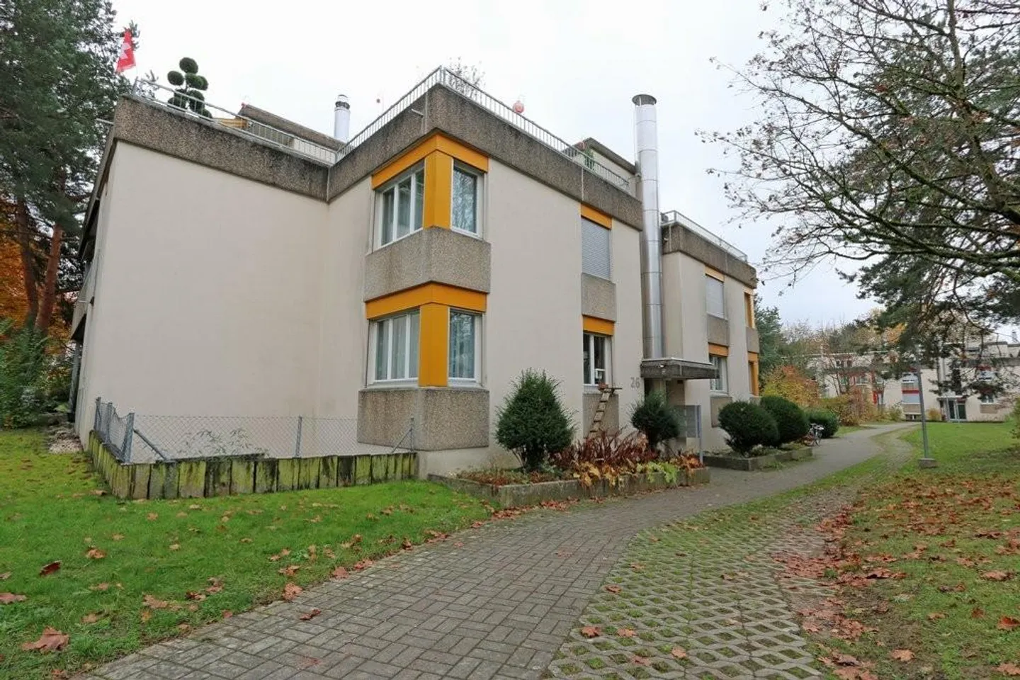 Bright 3.5-room apartment with a view of greenery - Photo 9 of 9