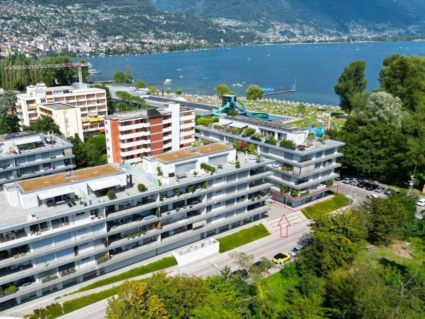 Moderno spazio commerciale in posizione da sogno - Foto 1 di 1