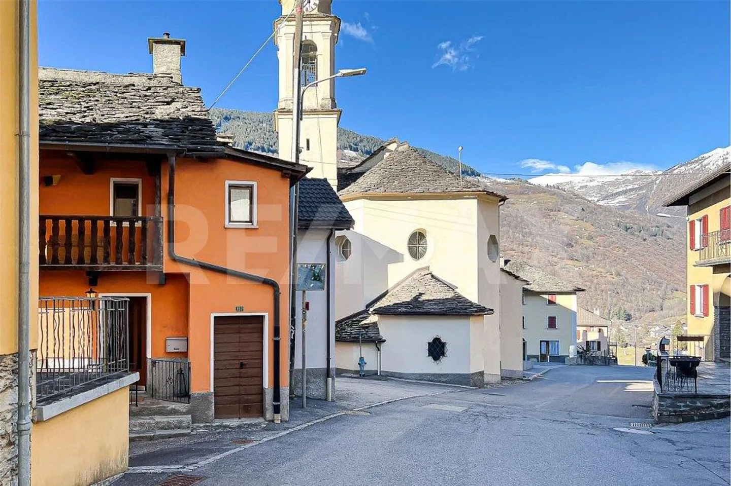 Haus in Dangio - Foto 3 von 13