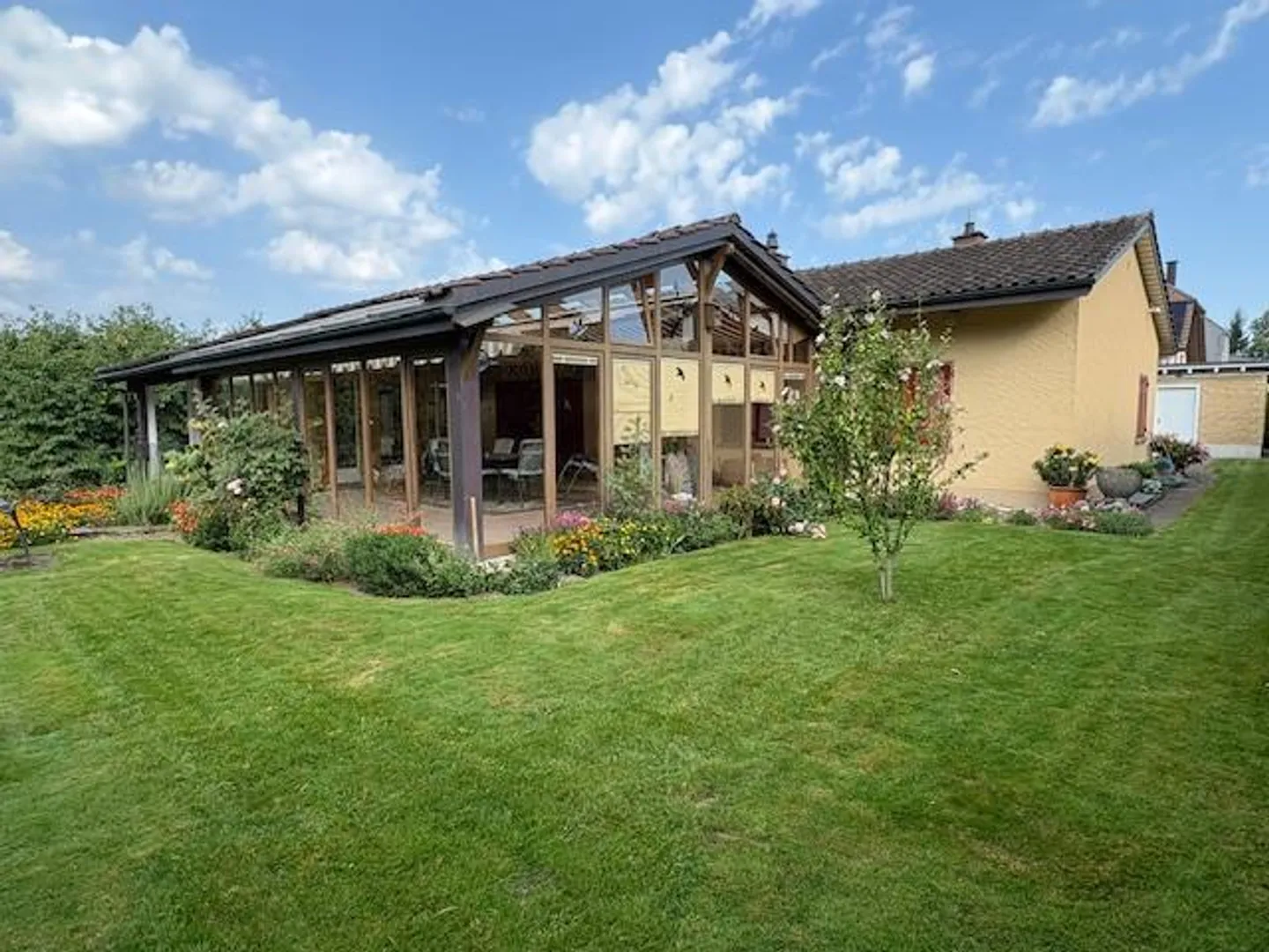 Maison individuelle de 6 1/2 pièces - Photo 1 sur 8