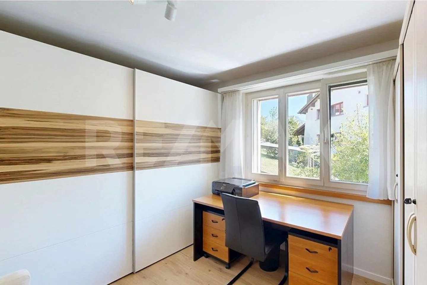 Erdgeschosswohnung mit Aussicht - Foto 9 von 10