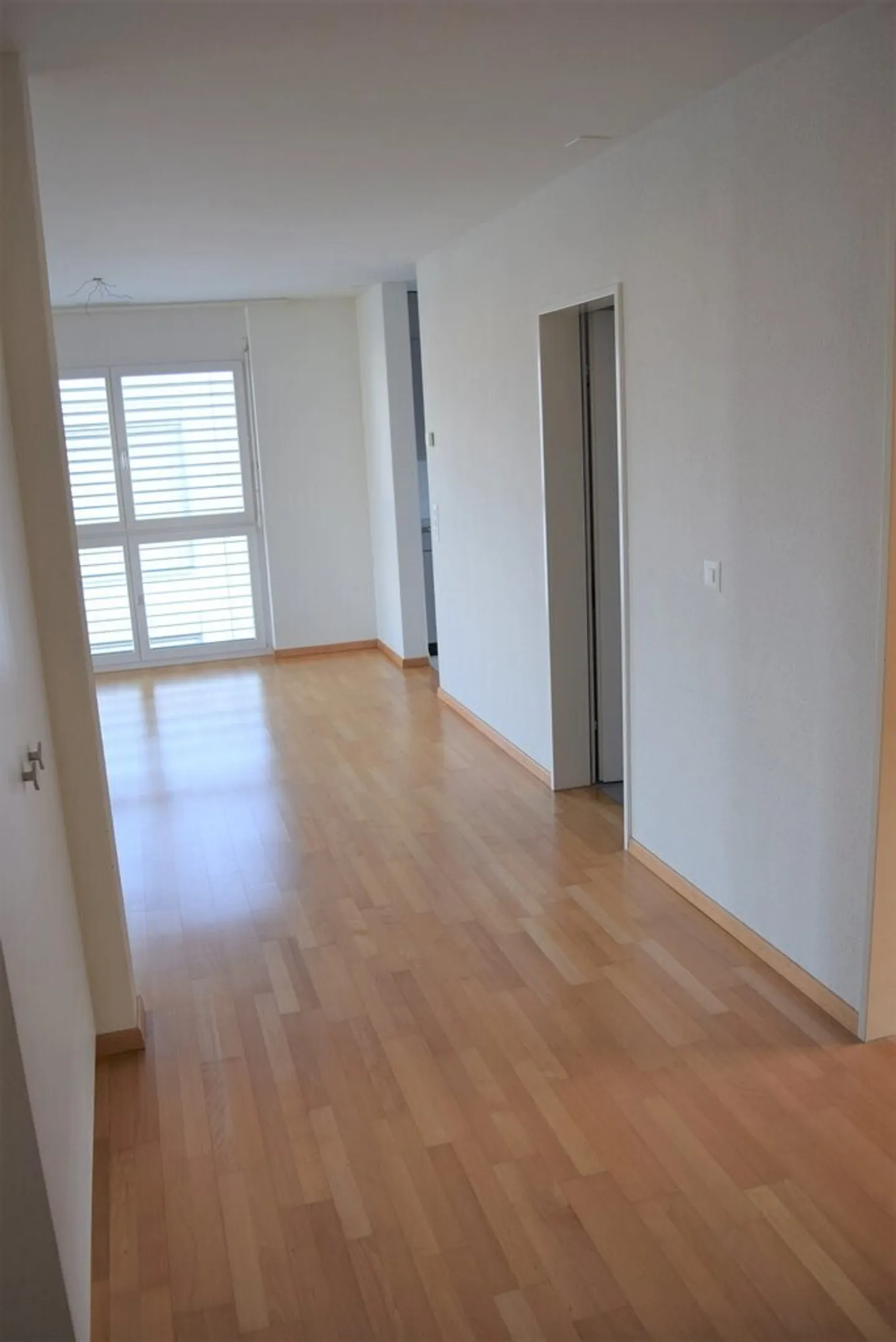 Visit - Move In - Feel Good - Photo 7 of 8