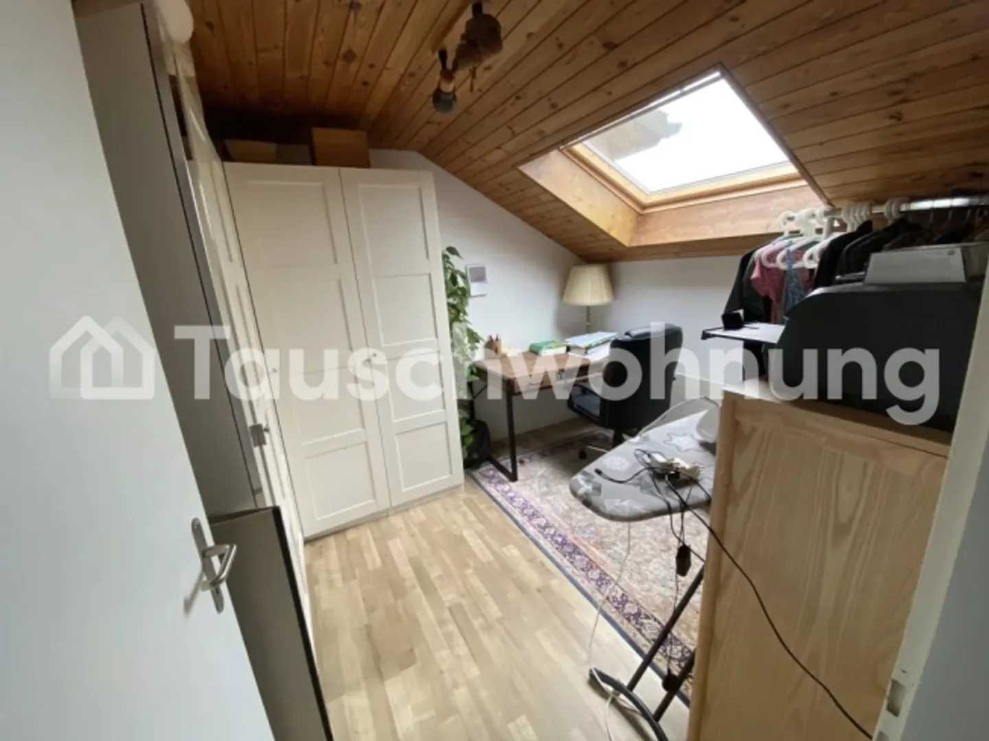 Belle appartement de 4,5 pièces avec jardin privé et cheminée - Photo 5 sur 9