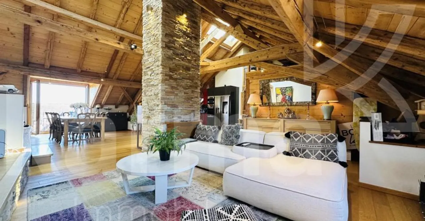 Bel Appartement Attique - Photo 5 sur 10