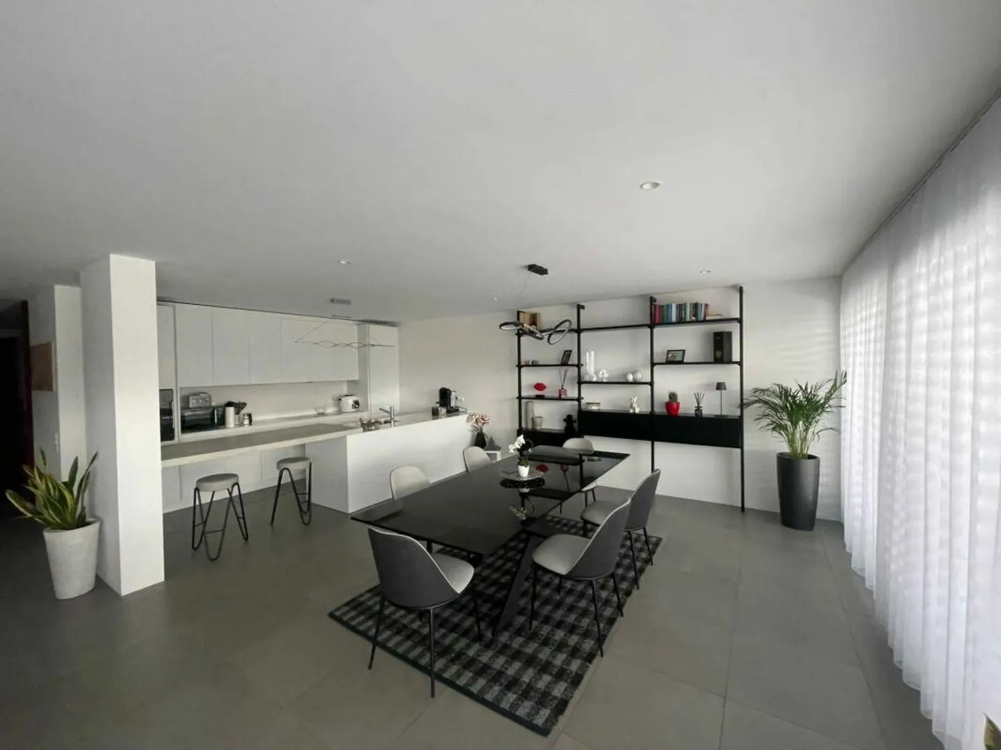 Magnifique appartement dans une nouvelle résidence avec piscine - Photo 2 sur 9