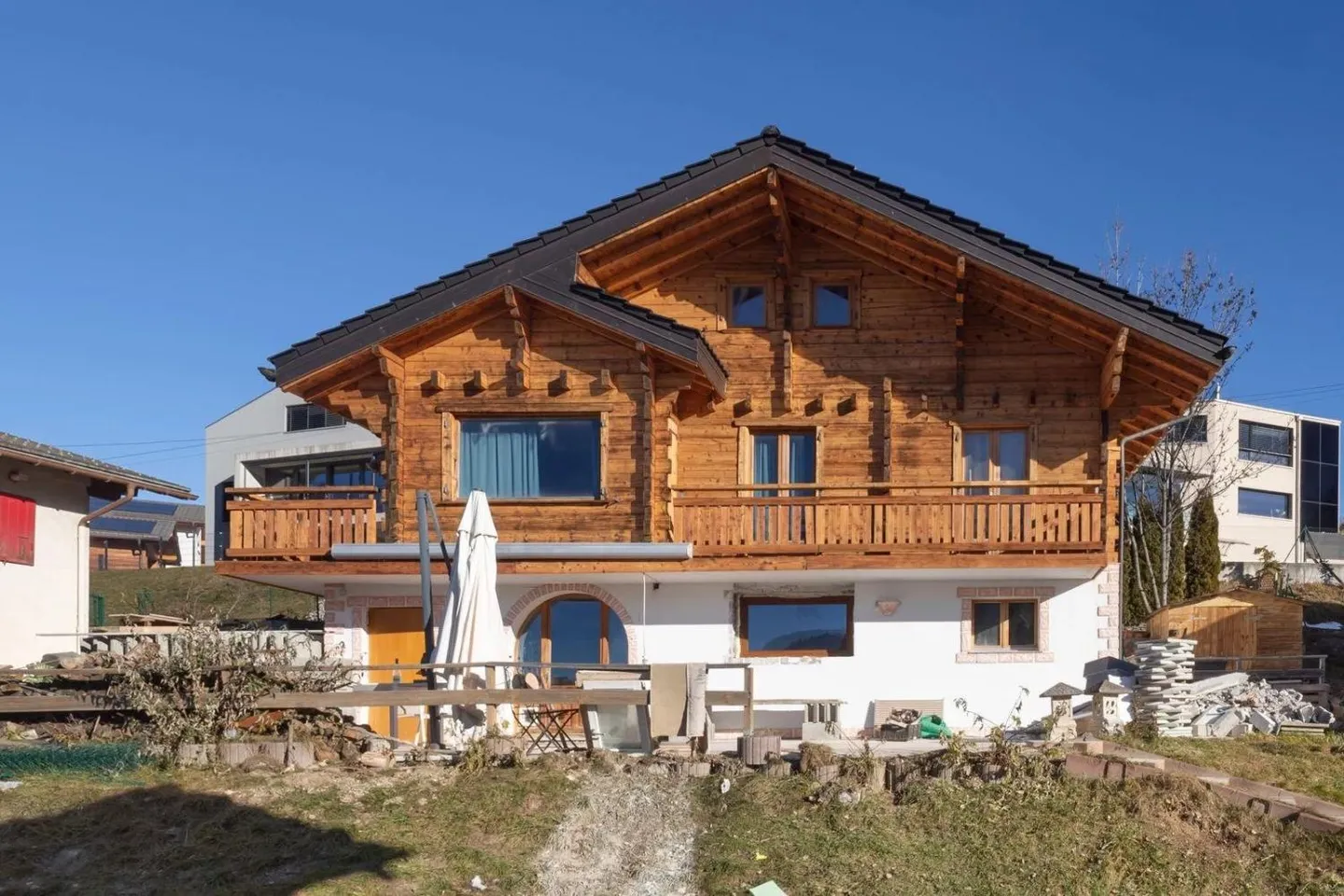 Chalet nahe Crans-Montana - Foto 1 von 13
