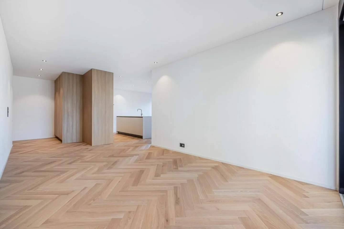 LAST UNIT: High-quality 3.5-room apartment in the new Verde project in Centro - Photo 3 of 12