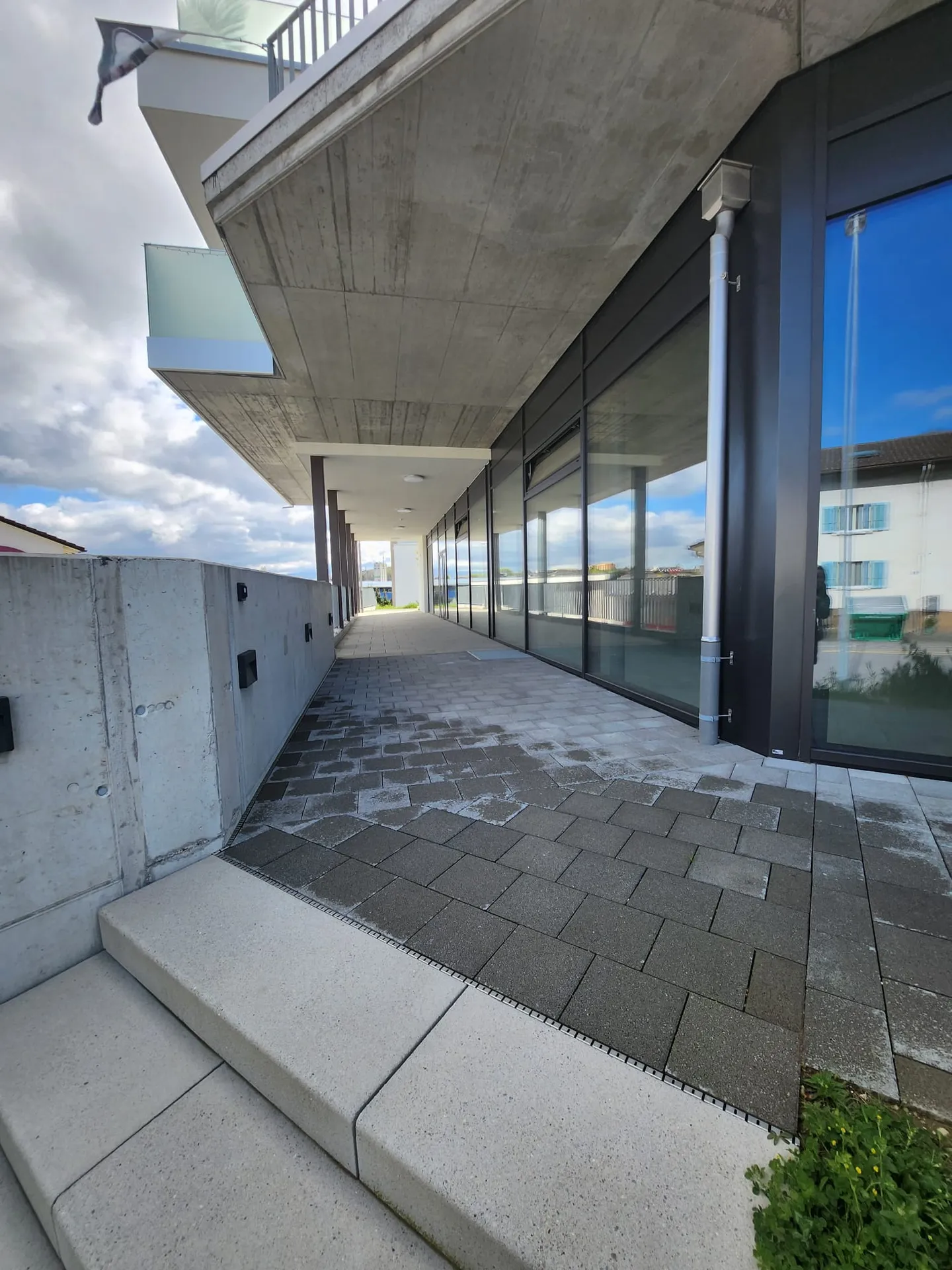 NEW BUILD - Your new office space - Photo 3 of 8