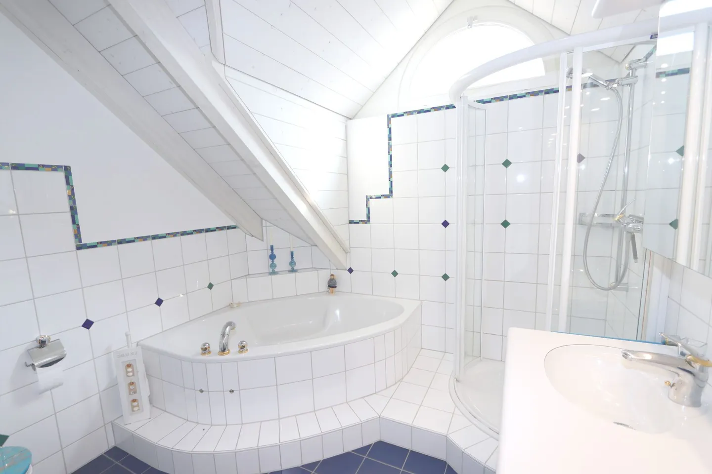 Casa bifamiliare di 6.5 locali - Foto 10 di 13