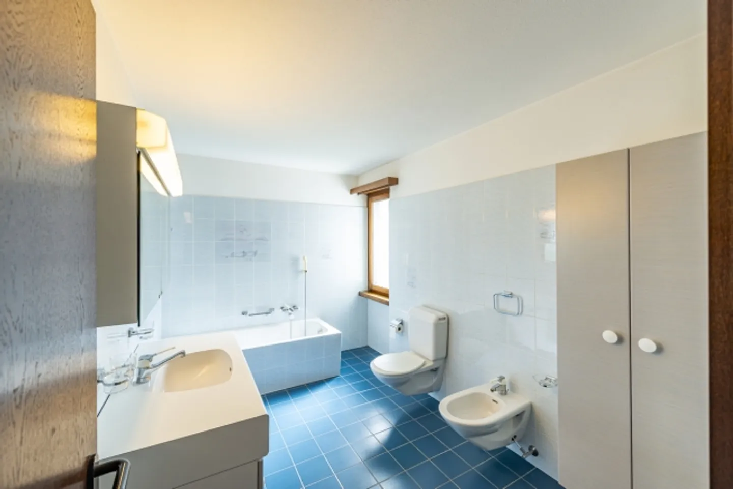 Semi-Detached House with Large Building Plot - Photo 13 of 19