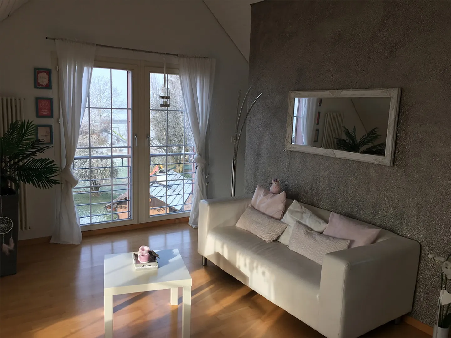 Accogliente e luminoso studio mansardato - Foto 2 di 8