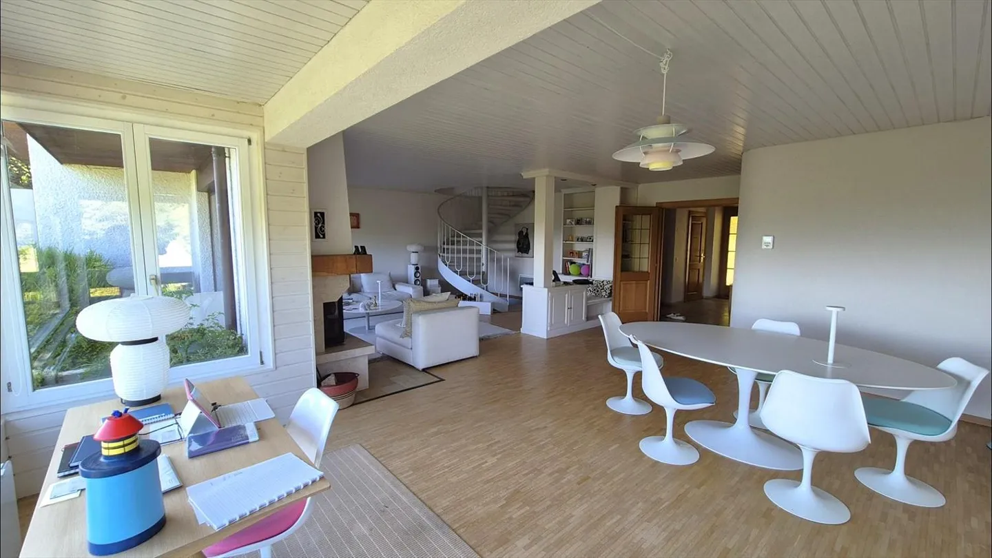 6-Zimmer-Haus - Foto 3 von 11