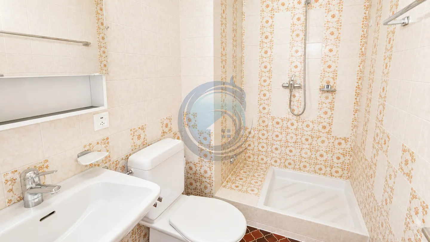 BEAUTIFUL 4.5 ROOM CORNER APARTMENT WITH BALCONY - Photo 12 of 12