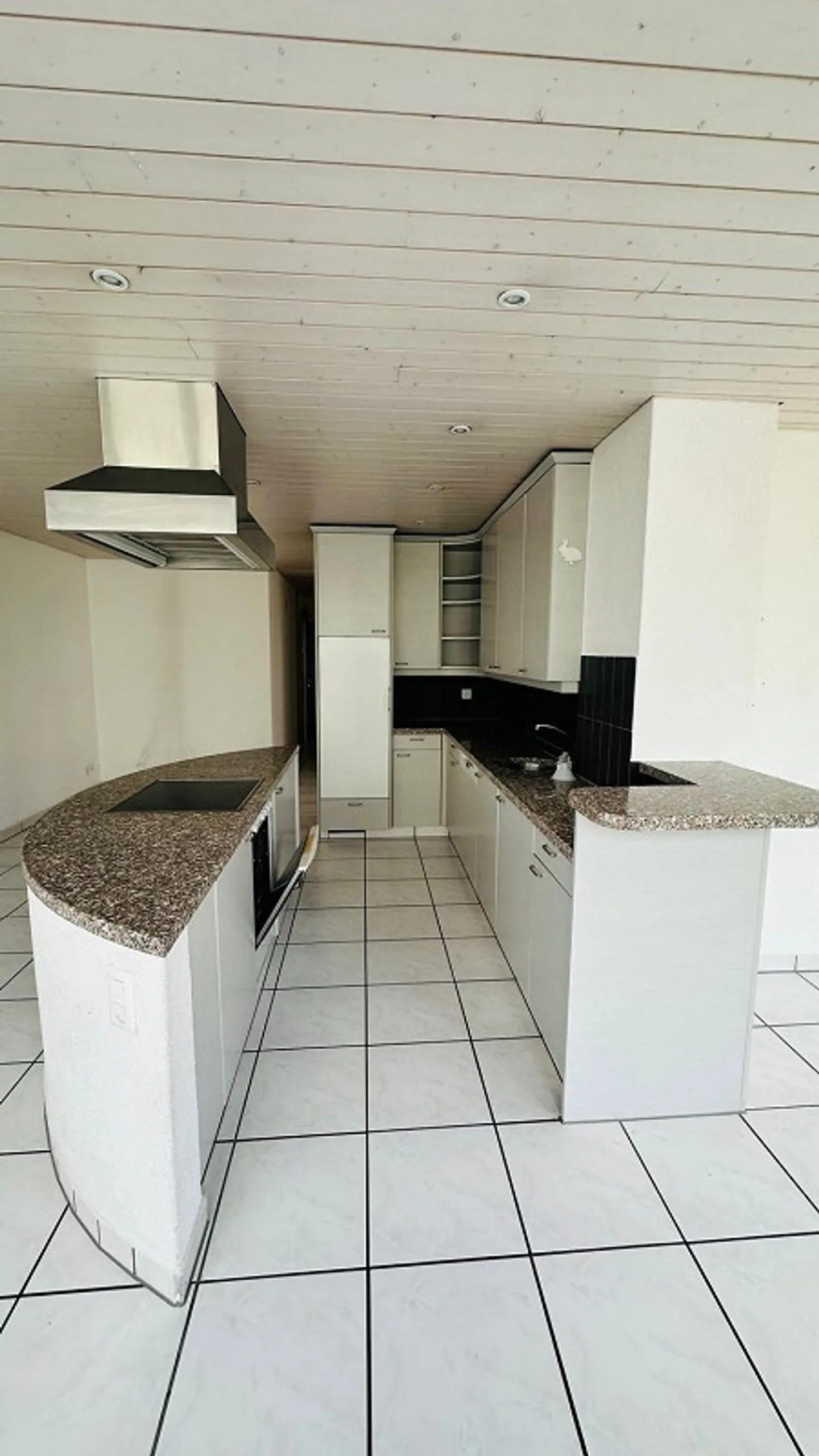 Appartement lumineux de 3,5 pièces au 1er étage dans un emplacement central à Gr... - Photo 7 sur 10