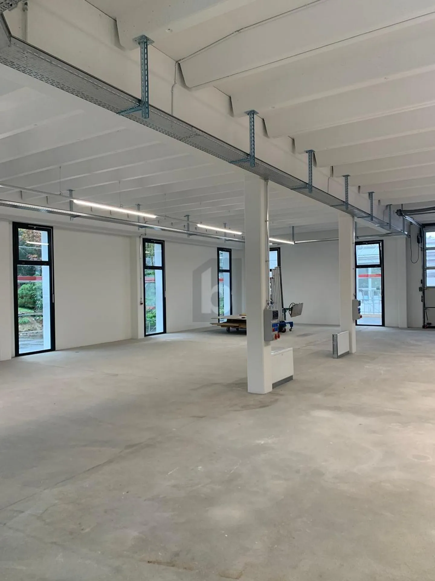 ATELIER - MAGAZZINO - Foto 2 di 5