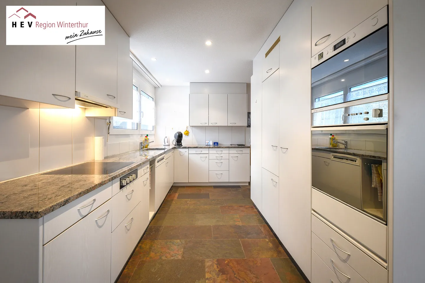 Family-Friendly Apartment in Mattenbach - Photo 2 of 8