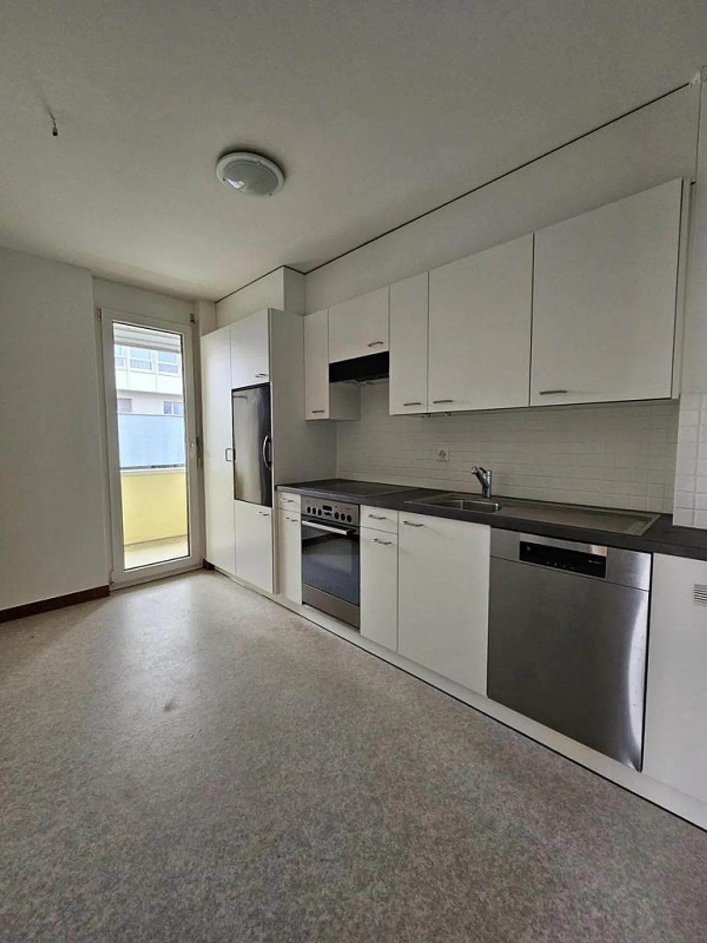 Living with a view of the Birs - Photo 2 of 12