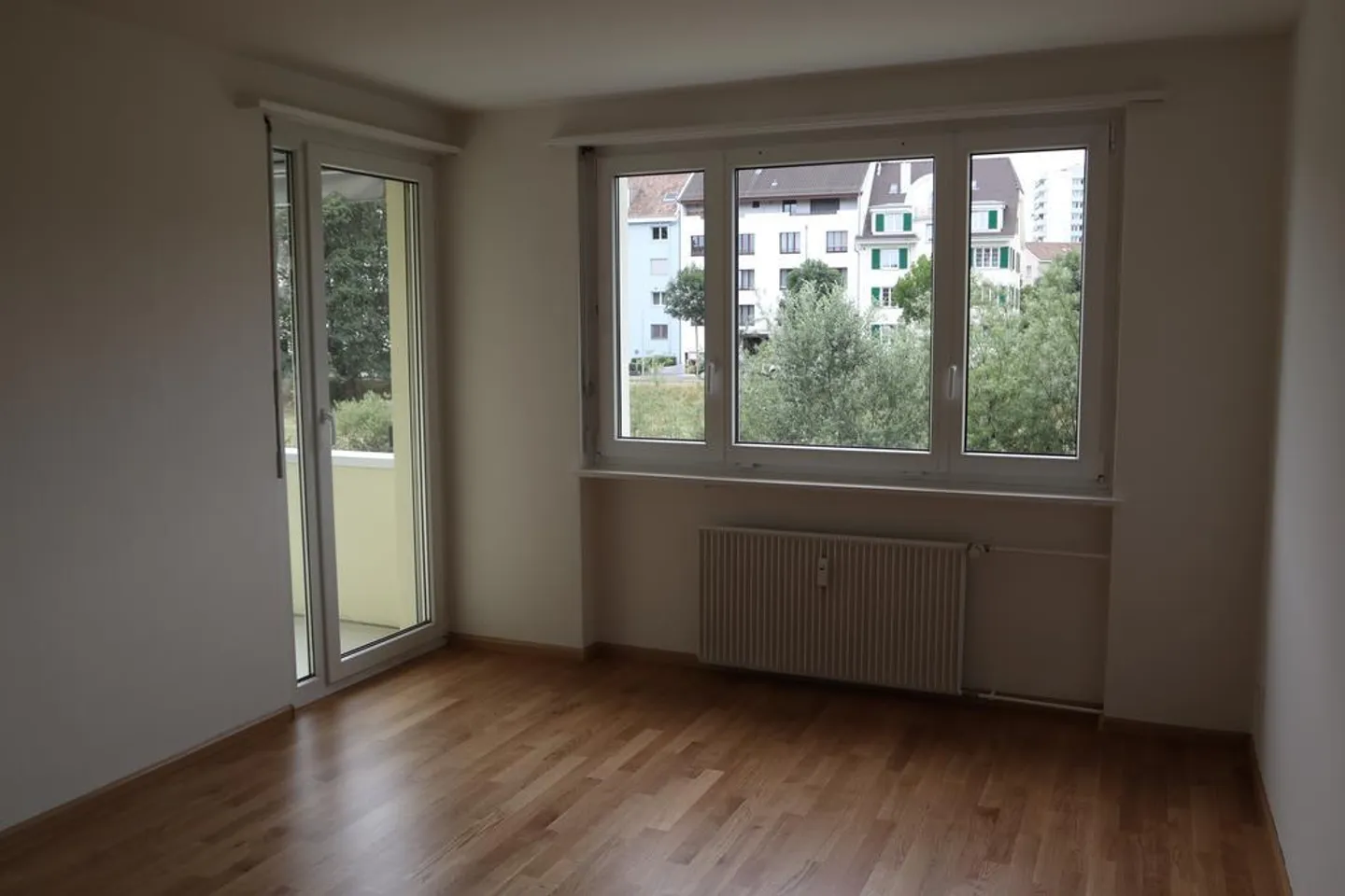 Living with a view of the Birs - Photo 5 of 12