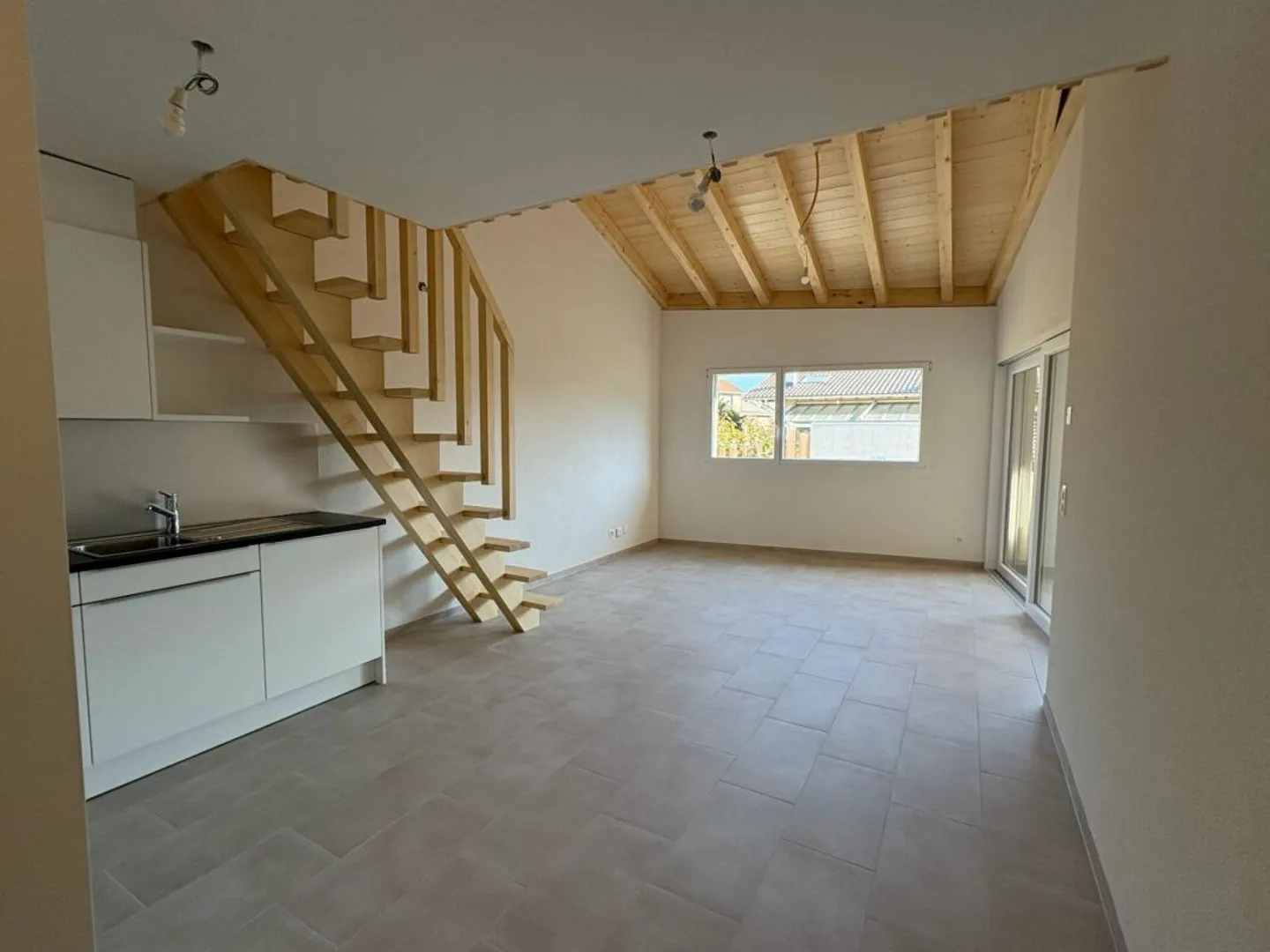 Penthouse NEW with 3.5 rooms in duplex! - Photo 2 of 9