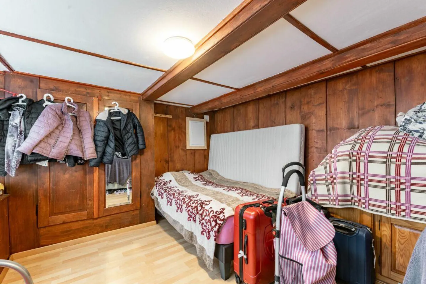 Chalet-Wohnung mit Terrasse - Foto 7 von 12