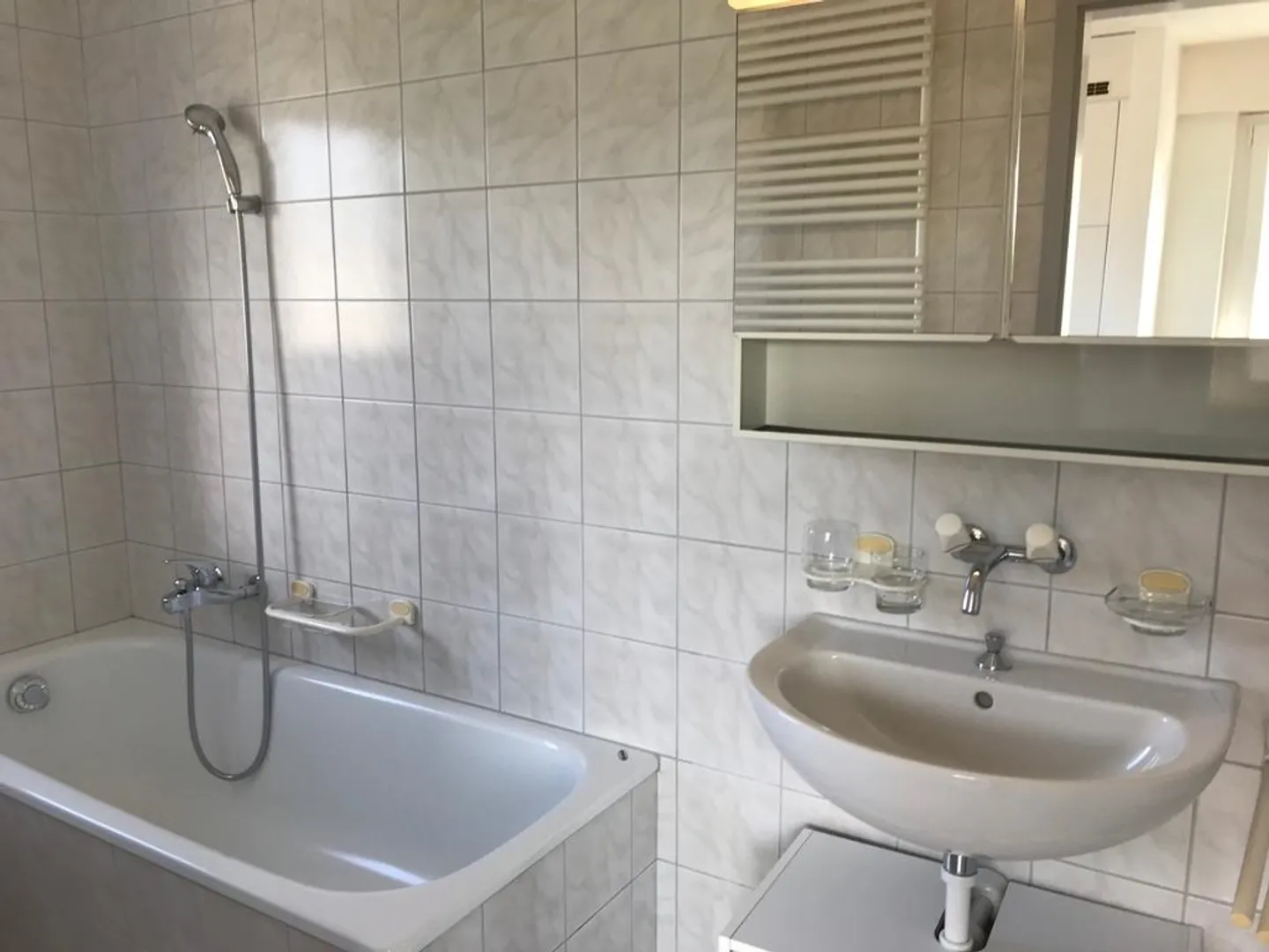 appartement de 3,5 pièces récemment rénové - Photo 7 sur 12