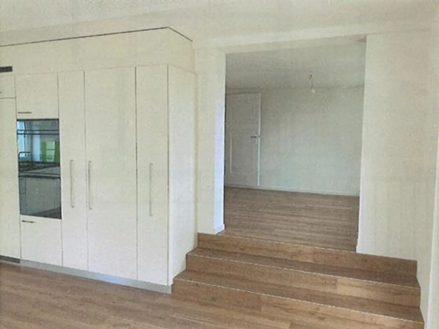 Bright 4.5-room apartment with terrace - Photo 6 of 7