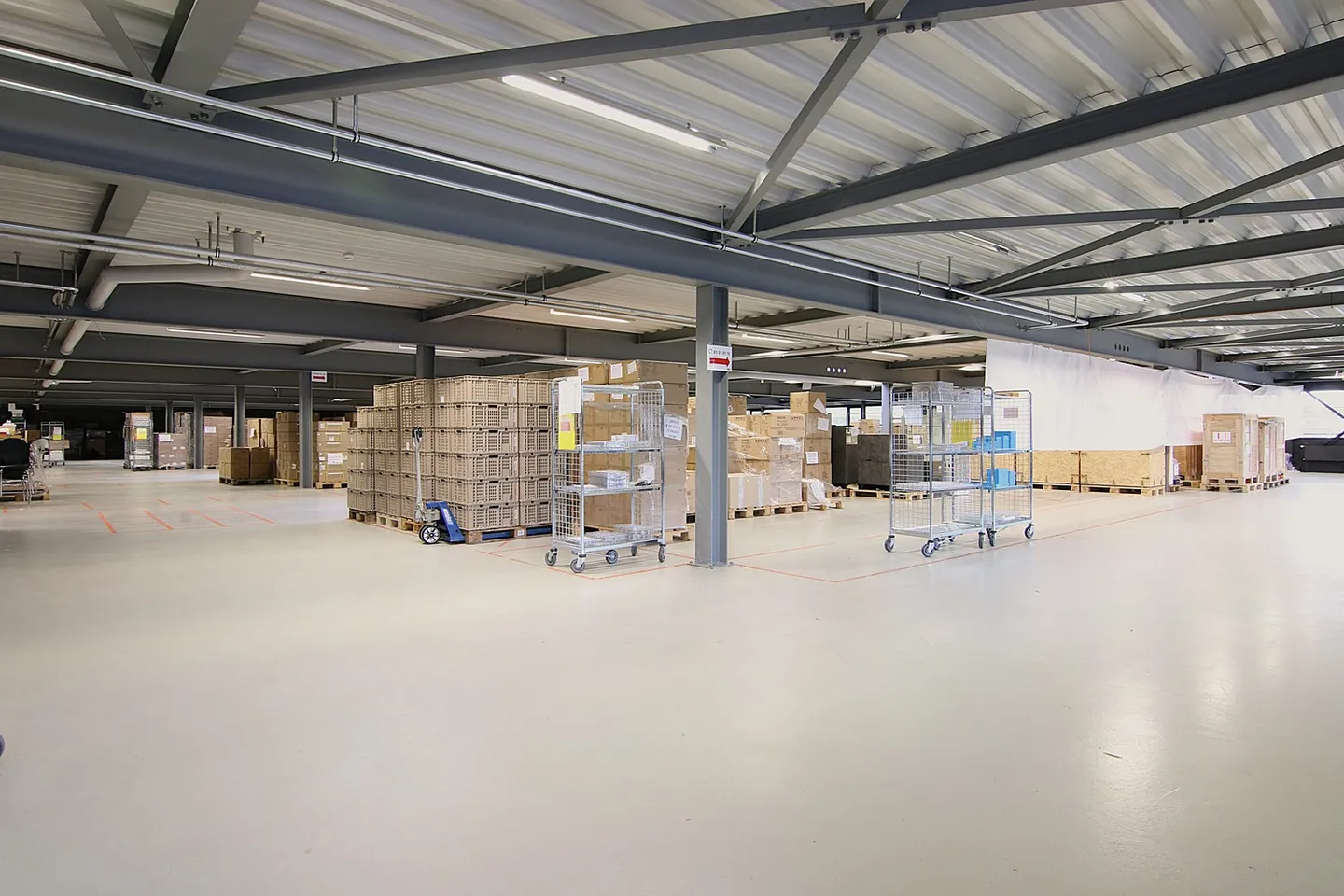 Gewerbefläche im Mondaine Haus zu vermieten - Foto 4 von 5